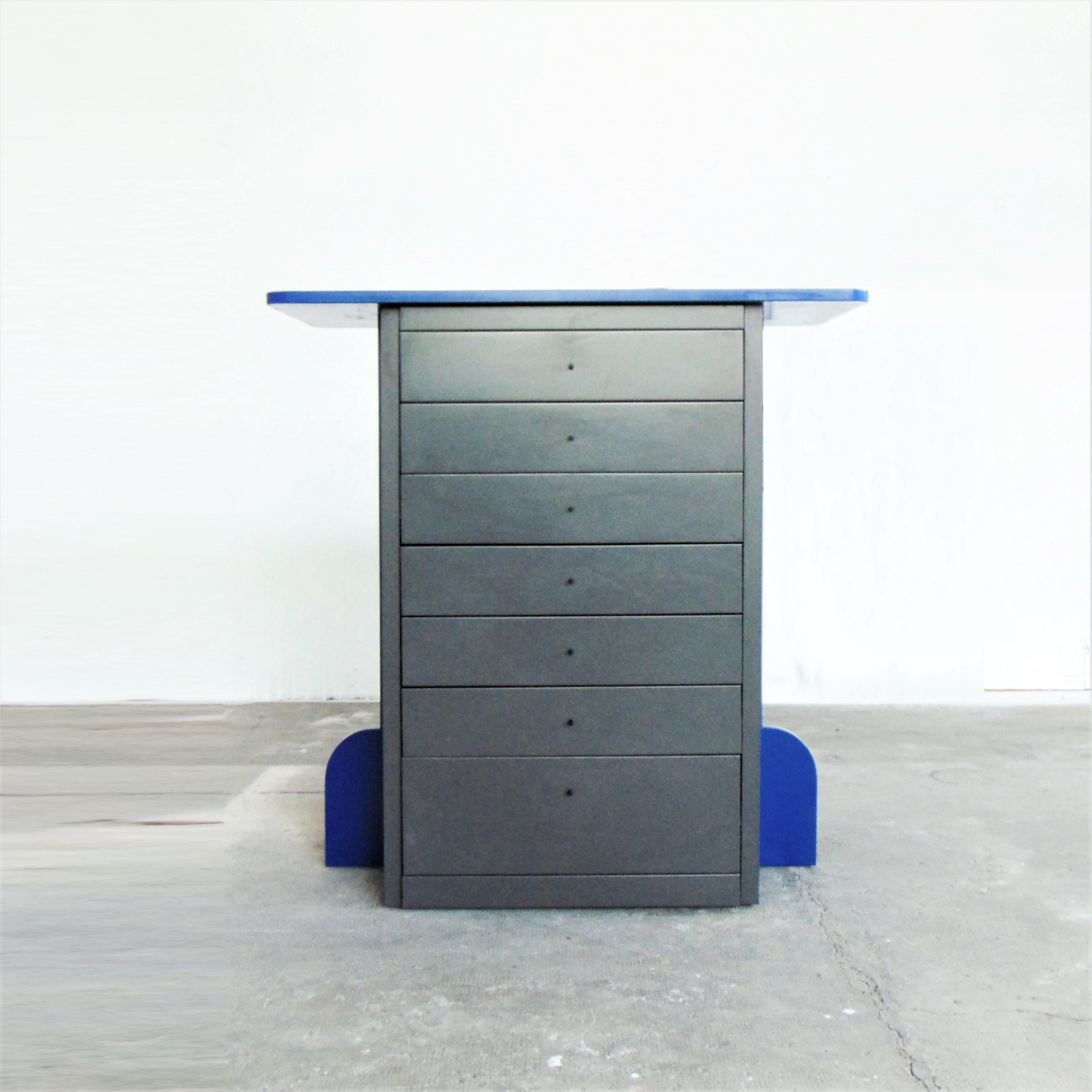 Italian 1989 Memphis Style Dresser Gray and Blue Satin Lacquer, Sormani, Italy For Sale