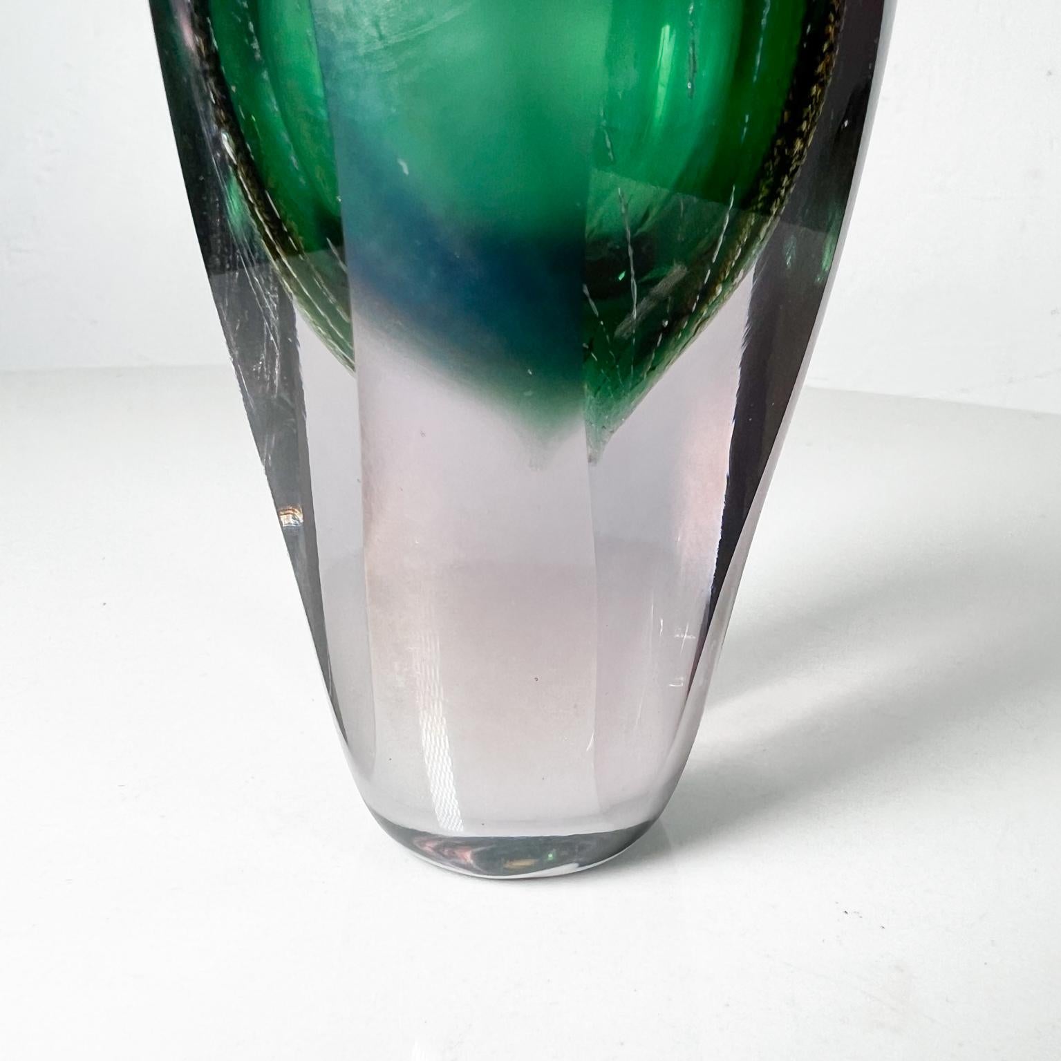 Vase vert soufflé à la main Studio Brian Maytum, 1989 en vente 3