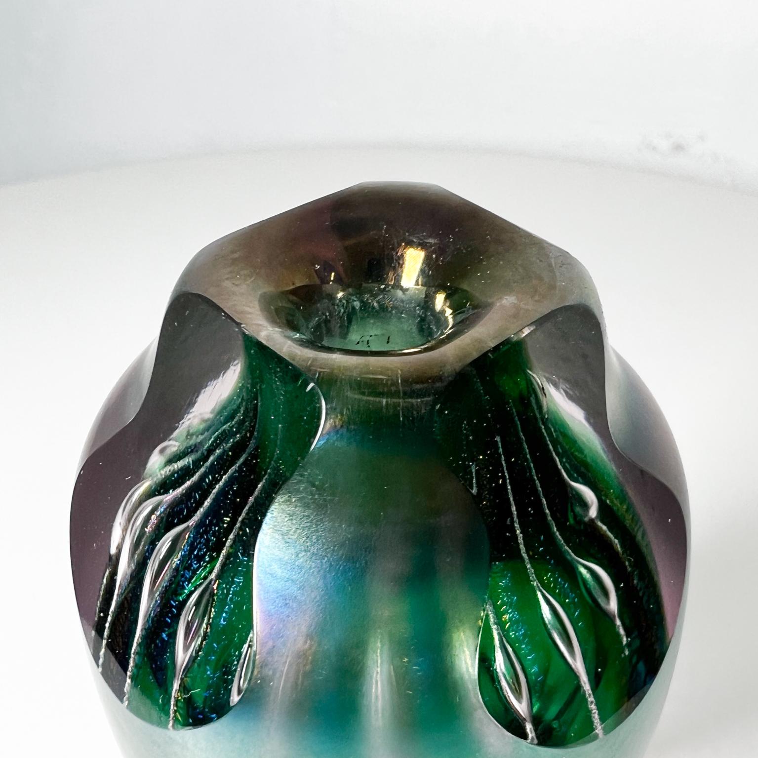 1989 Studio Handblown Art Glass Green Vase Brian Maytum For Sale 1