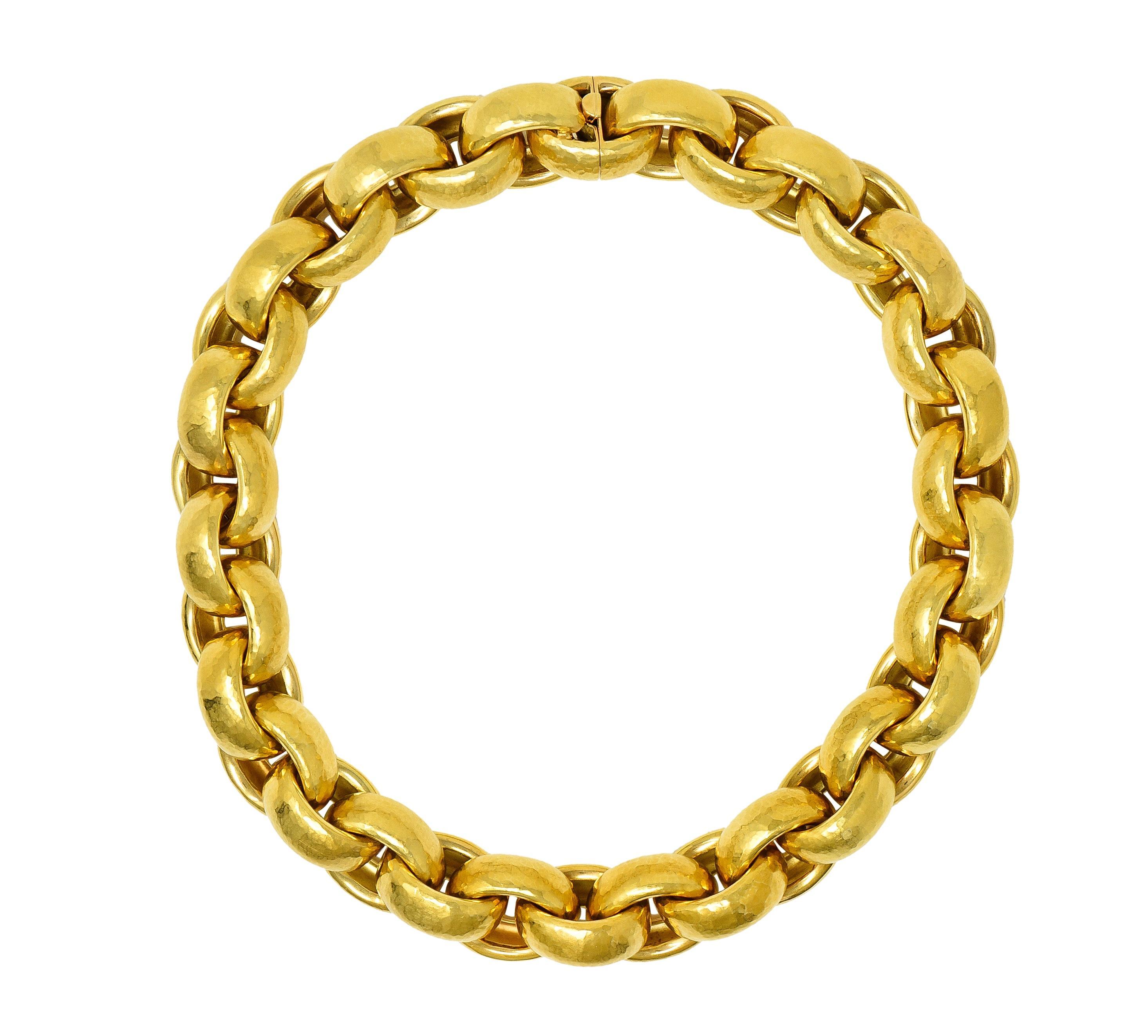 1989 Paloma Picasso Tiffany & Co. 18 Karat Yellow Gold Hammered Link Necklace For Sale 4