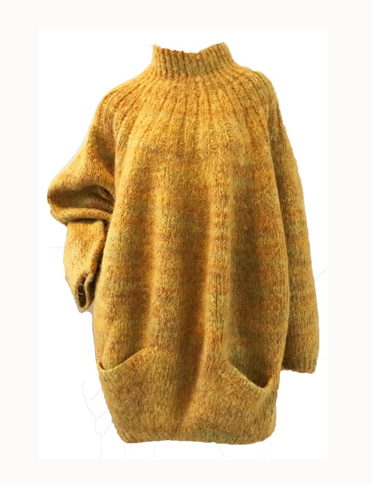 Women's or Men's 1989 Perry Ellis by Marc Jacobs oversized mustard sweater For Sale