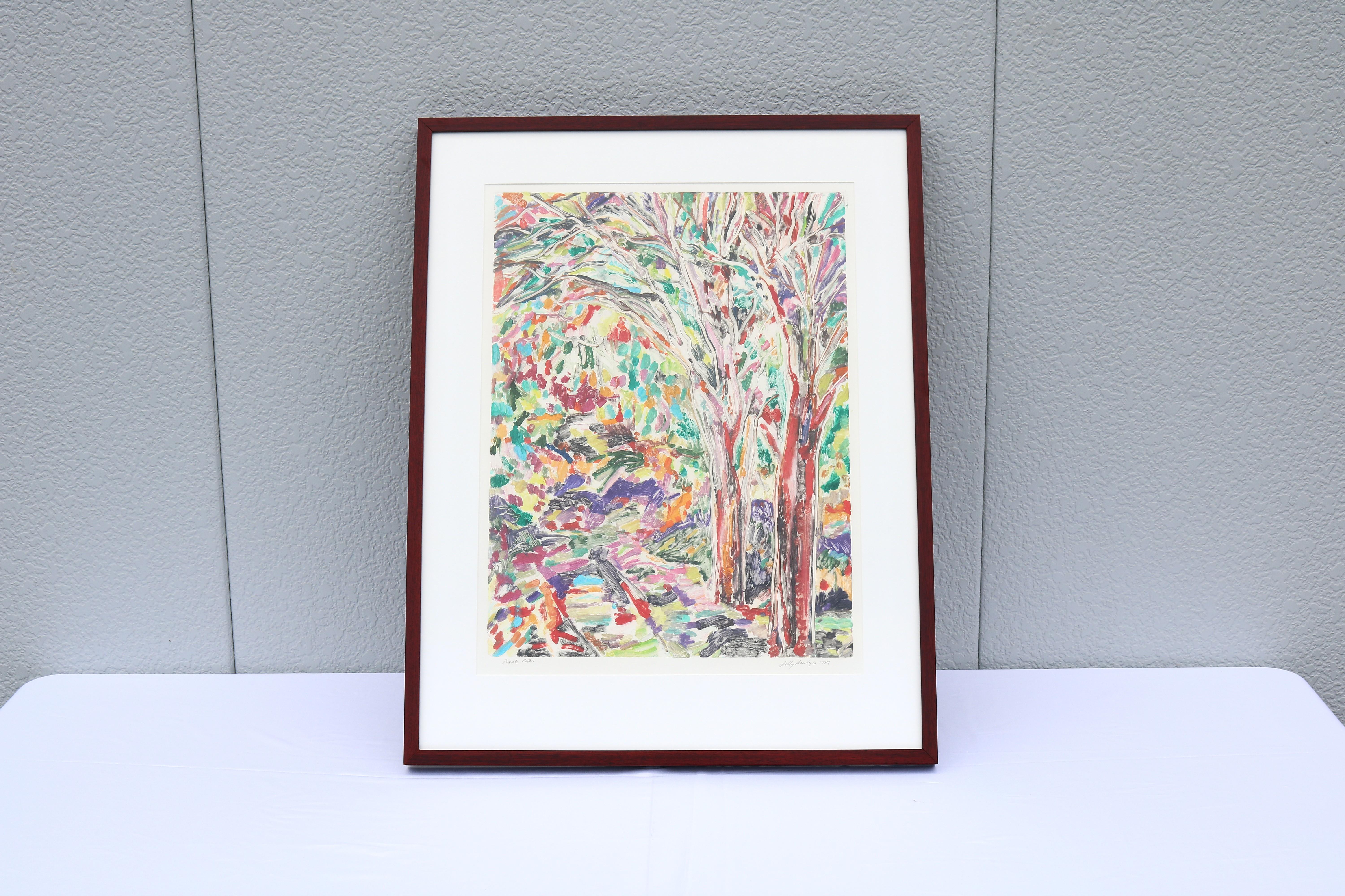 Fabulosa pintura monotipo de Sally Brody de 1989, única en su género, enmarcada, camino morado excepcional, tintas al agua sobre papel. Firmado y fechado por el artista en la parte inferior derecha.
Este cuadro único representa un paisaje