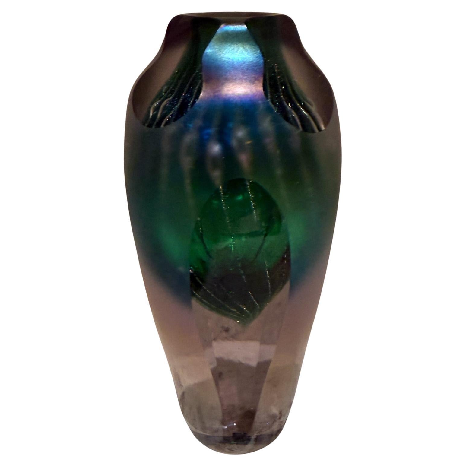 Vase vert soufflé à la main Studio Brian Maytum, 1989 en vente
