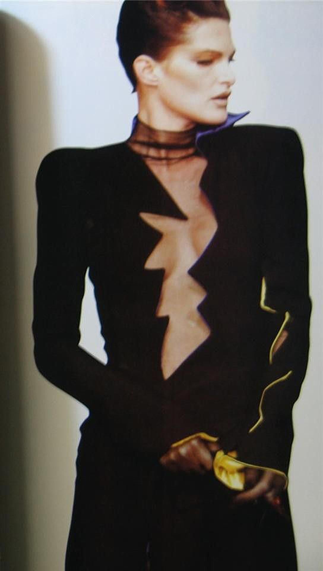 1989 Thierry Mugler Runway Black Velvet Lightning Bolt Sheer Illusion Dress (robe éclair en velours noir) 4