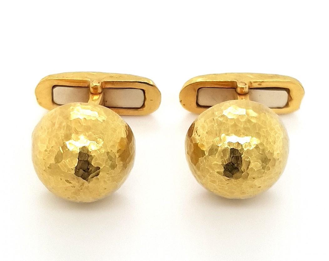 18kt Yellow Gold Cufflinks Dome Hammered, 1989 Tiffany & Co. Paloma Picasso For Sale 10