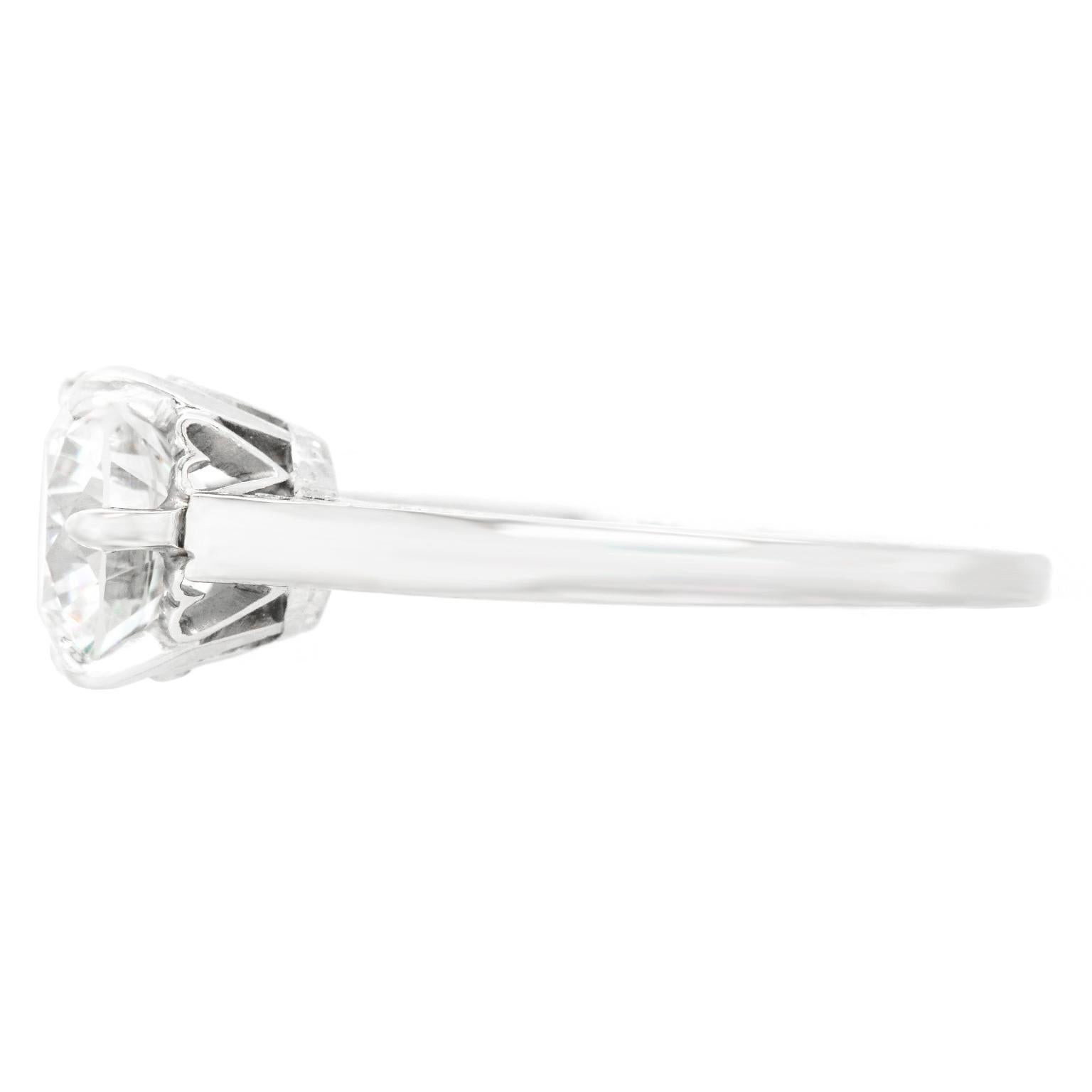 1.98ct G VVS2 Diamond-Set Platinum Engagement Ring For Sale 4