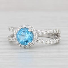 1.98ctw Anillo Halo de Diamantes Topacio Azul Oro Blanco 14k Talla 6.5 Compromiso