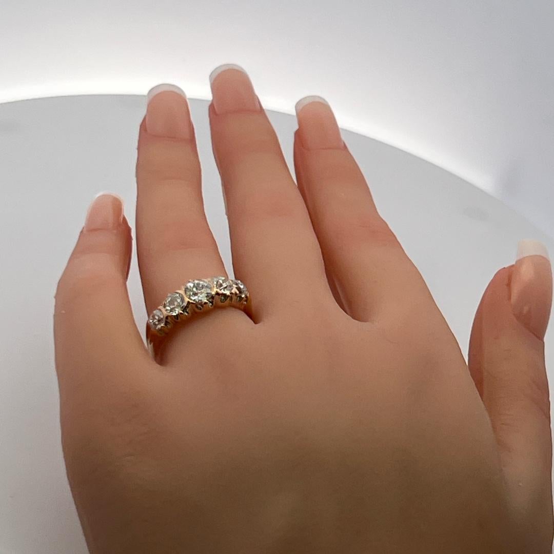 1.99 Carat Circular Brilliant Cut G SI1 Diamond 14K Yellow Gold Five-Stone Ring en vente 2