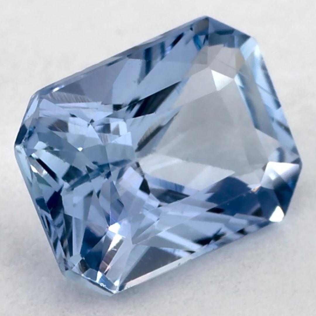 Taglio smeraldo 1.99 carati di zaffiro blu ottagonale sfuso in vendita