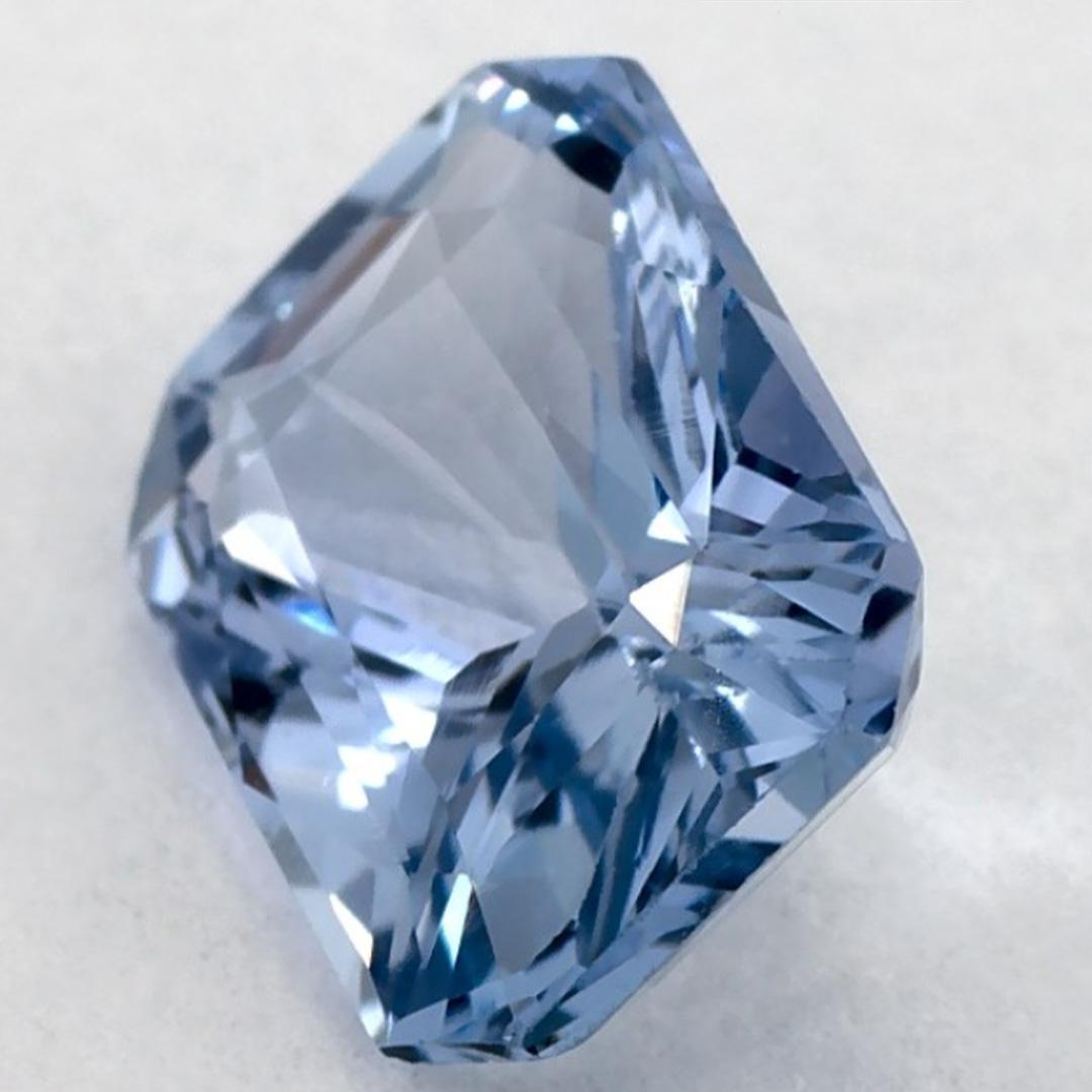 1.99 carati di zaffiro blu ottagonale sfuso in vendita 3