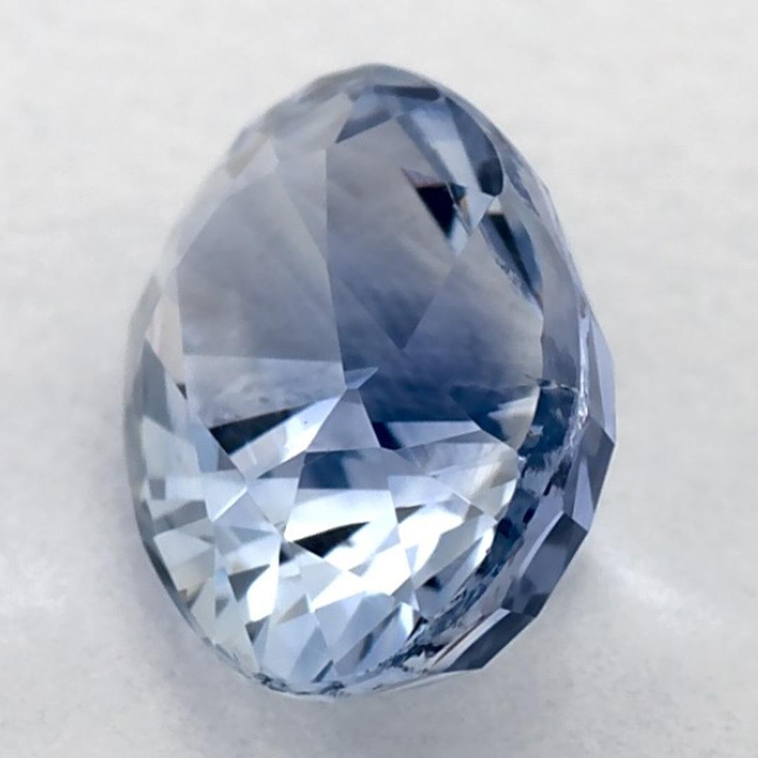 Donna 1.99 carati di zaffiro blu ovale sfuso in vendita