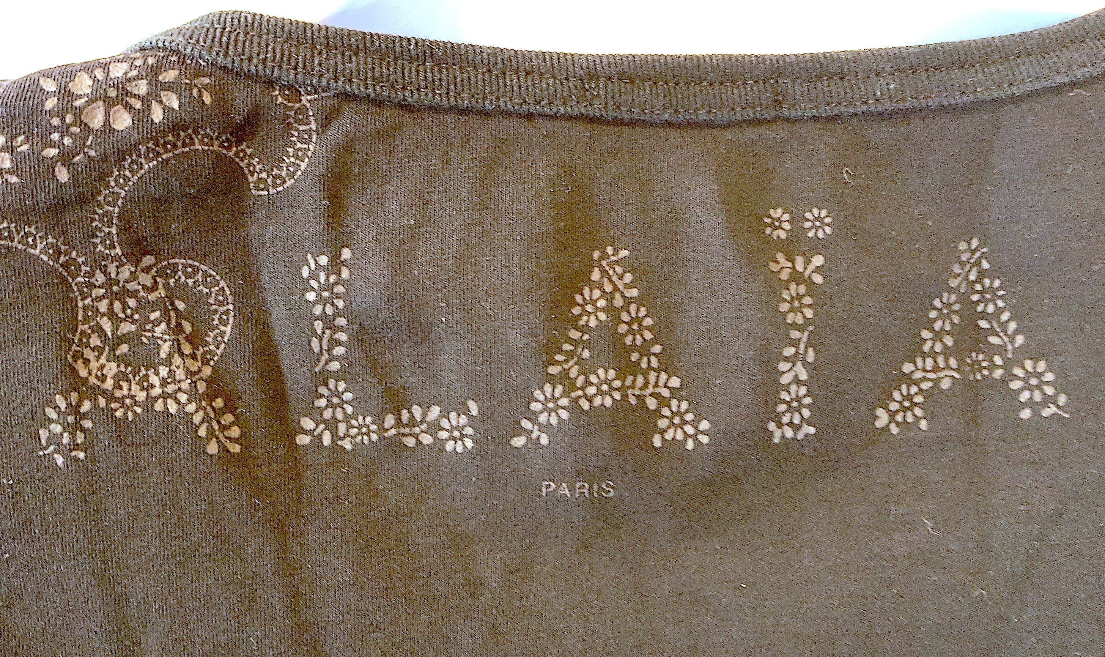 1990 Azzedine Alaia Bodycon Set Leather Curvy Skirt & LogoPointelle Tshirt For Sale 4