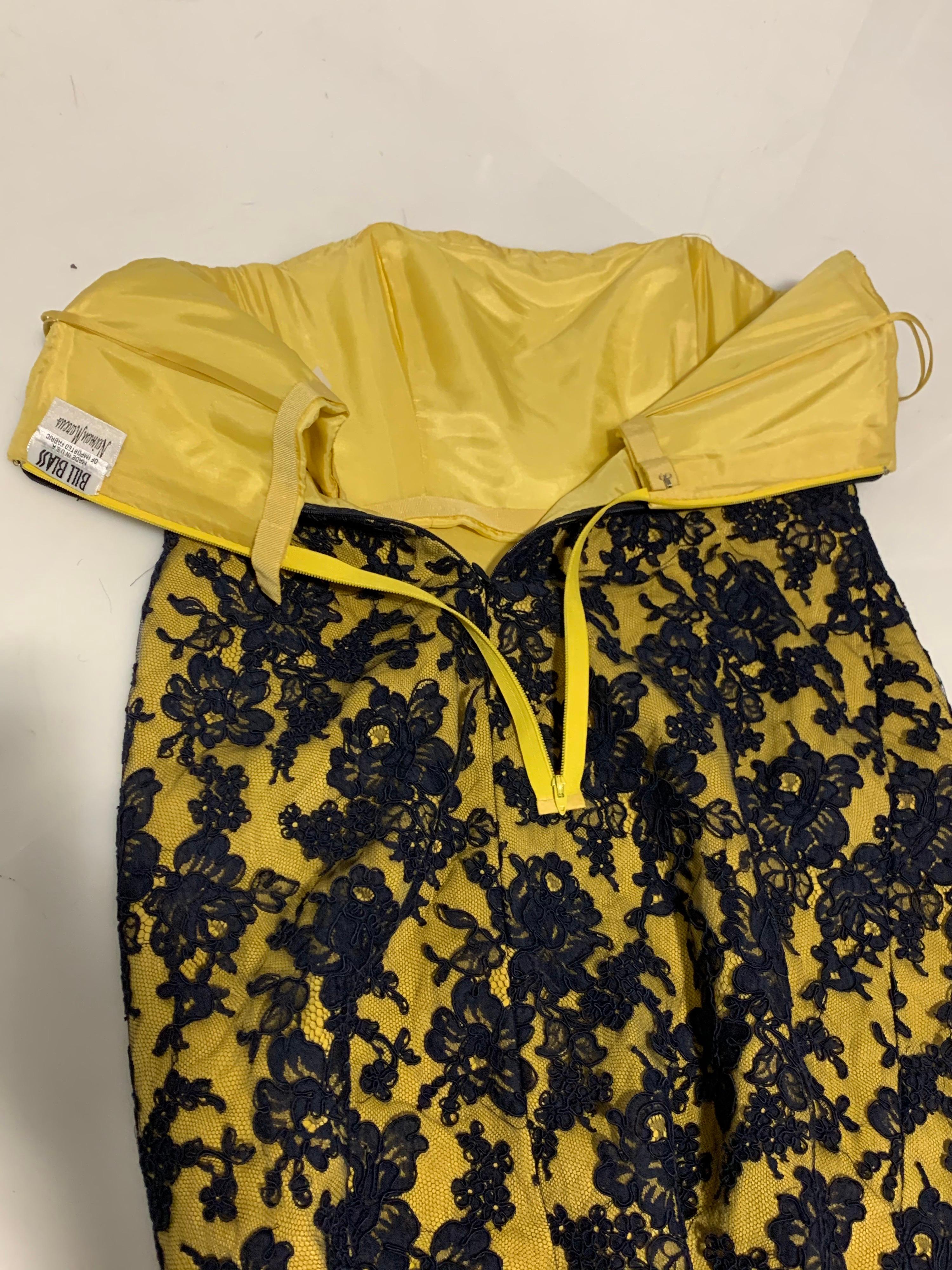 1990 Bill Blass Butter Yellow Cotton Twill & Navy Blue French Lace Mini Dress For Sale 9