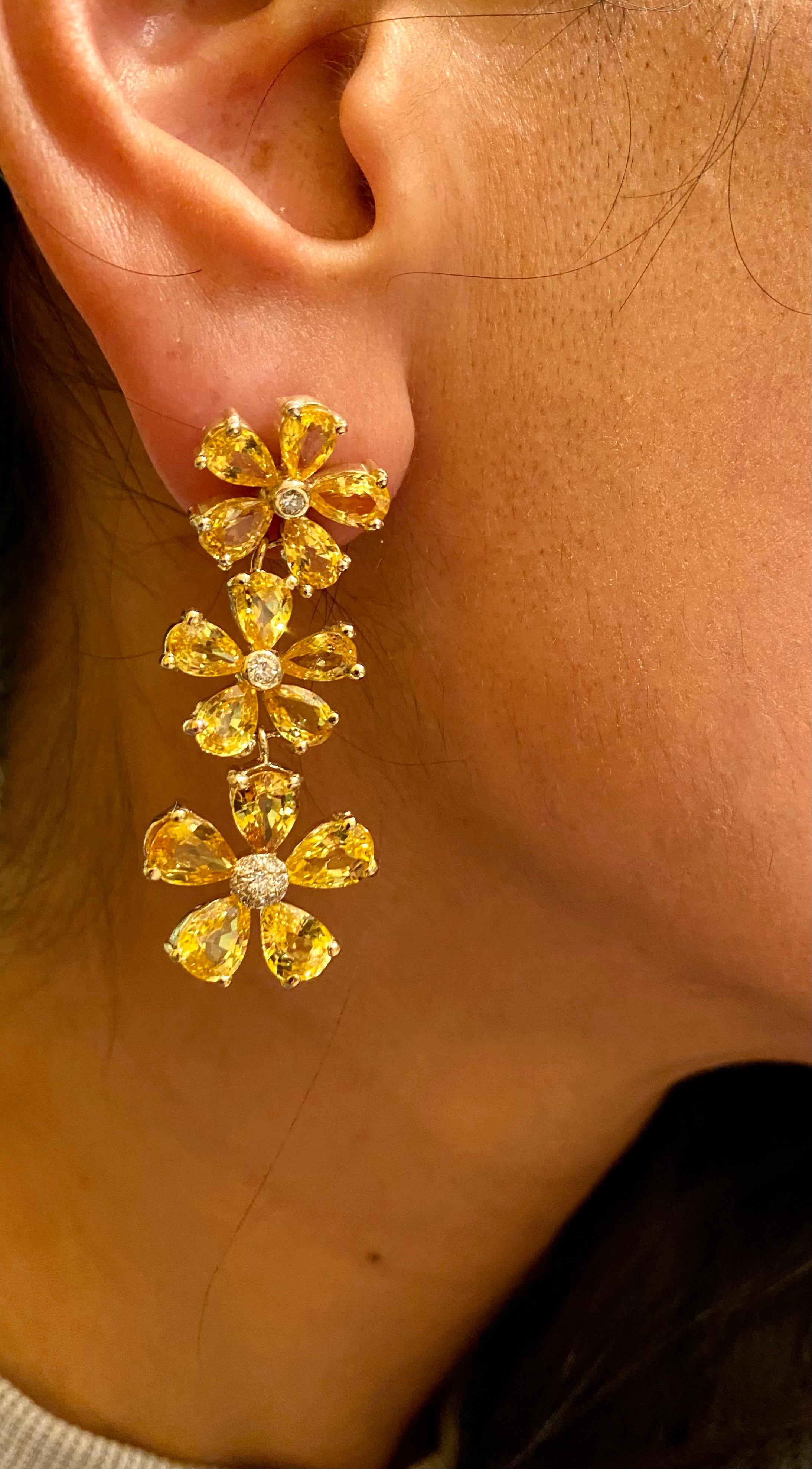 Orecchini pendenti in oro giallo 18 carati con diamante e zaffiro giallo naturale da 19,90 carati in vendita 2
