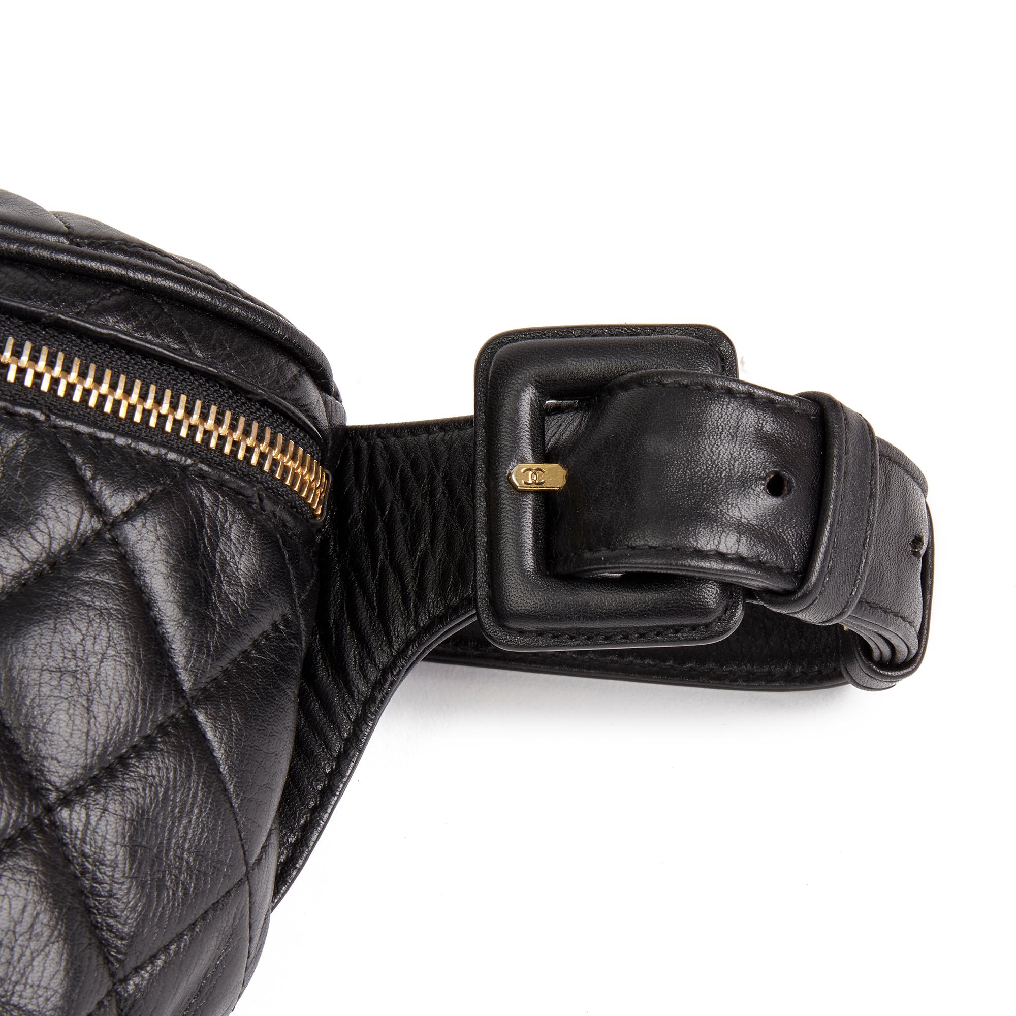 1990 Chanel Black Quilted Lambskin Vintage Timeless Belt Pouch 3