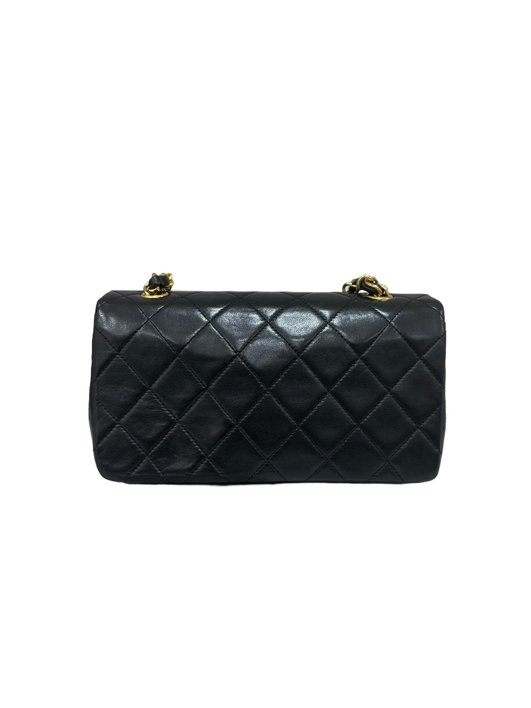 Women's 1990 Chanel Mini Flap Vintage Shoulder Bag