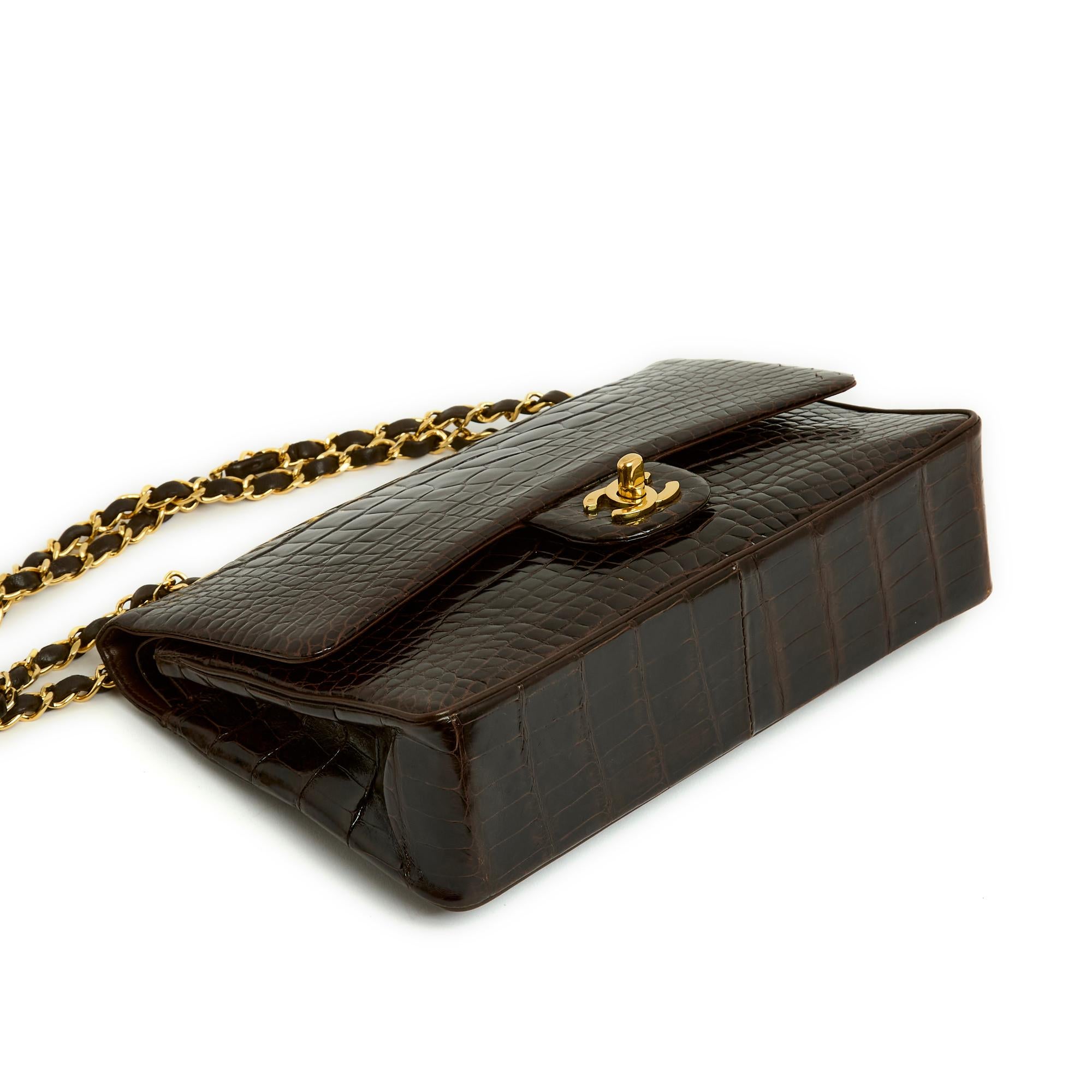 Women's or Men's 1990 Chanel Sac Classique 25 Precious brown leather double flap Bag Pristine