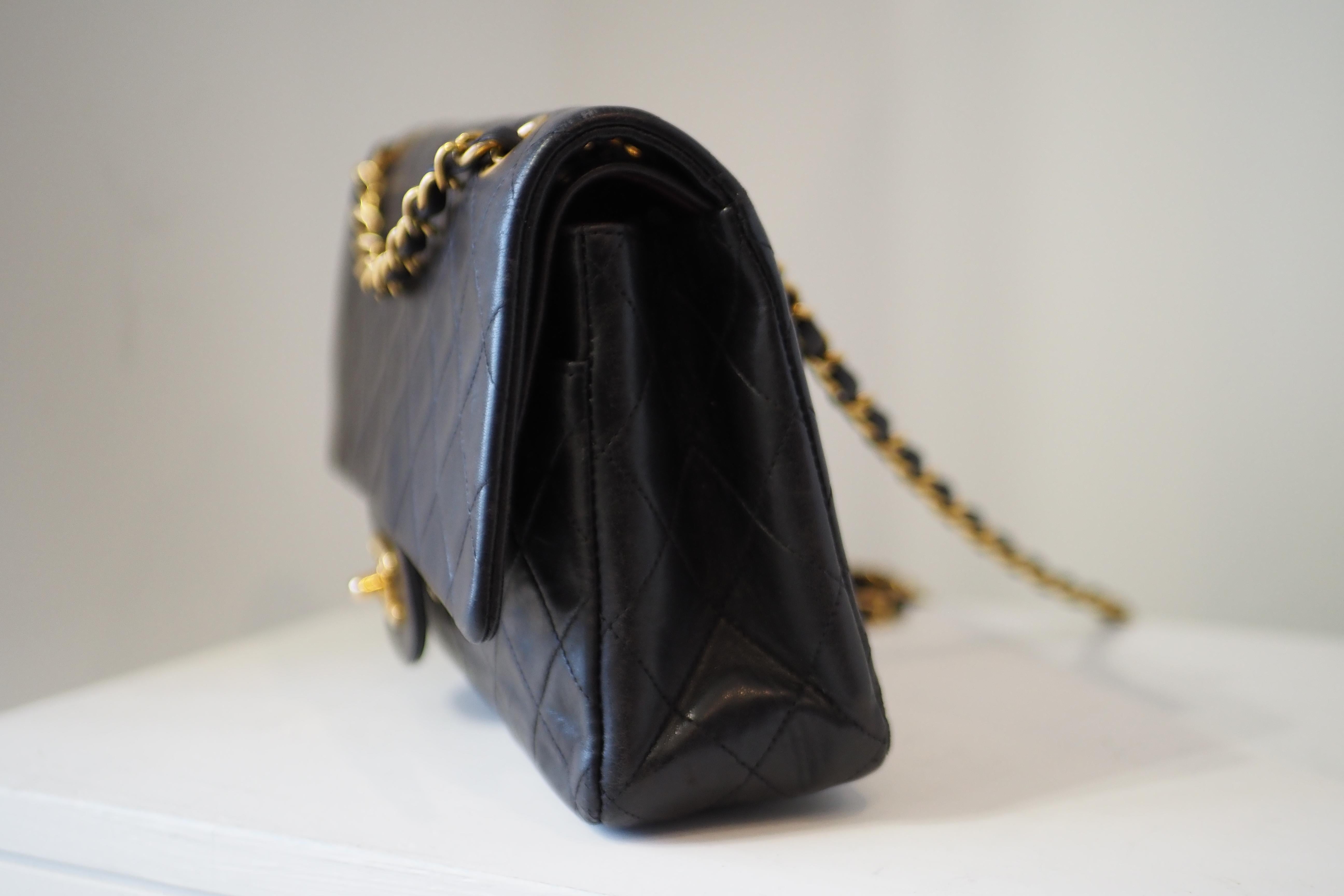1990 Chanel zeitlose 2.55 Umhängetasche im Angebot 5
