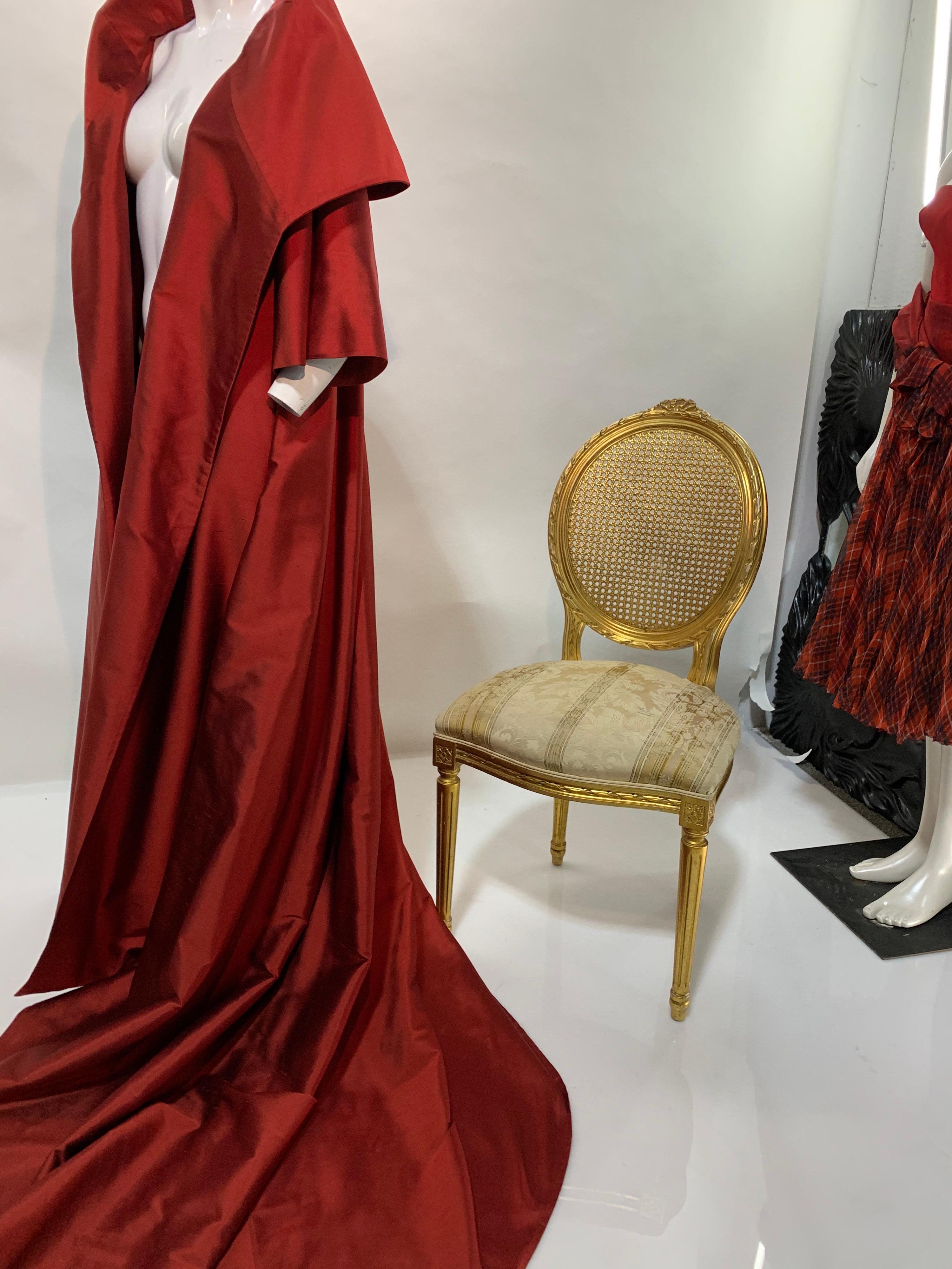 1990 Dior by Gianfranco Ferre Red Changeant Silk Taffeta Opera Coat w/ Train 3