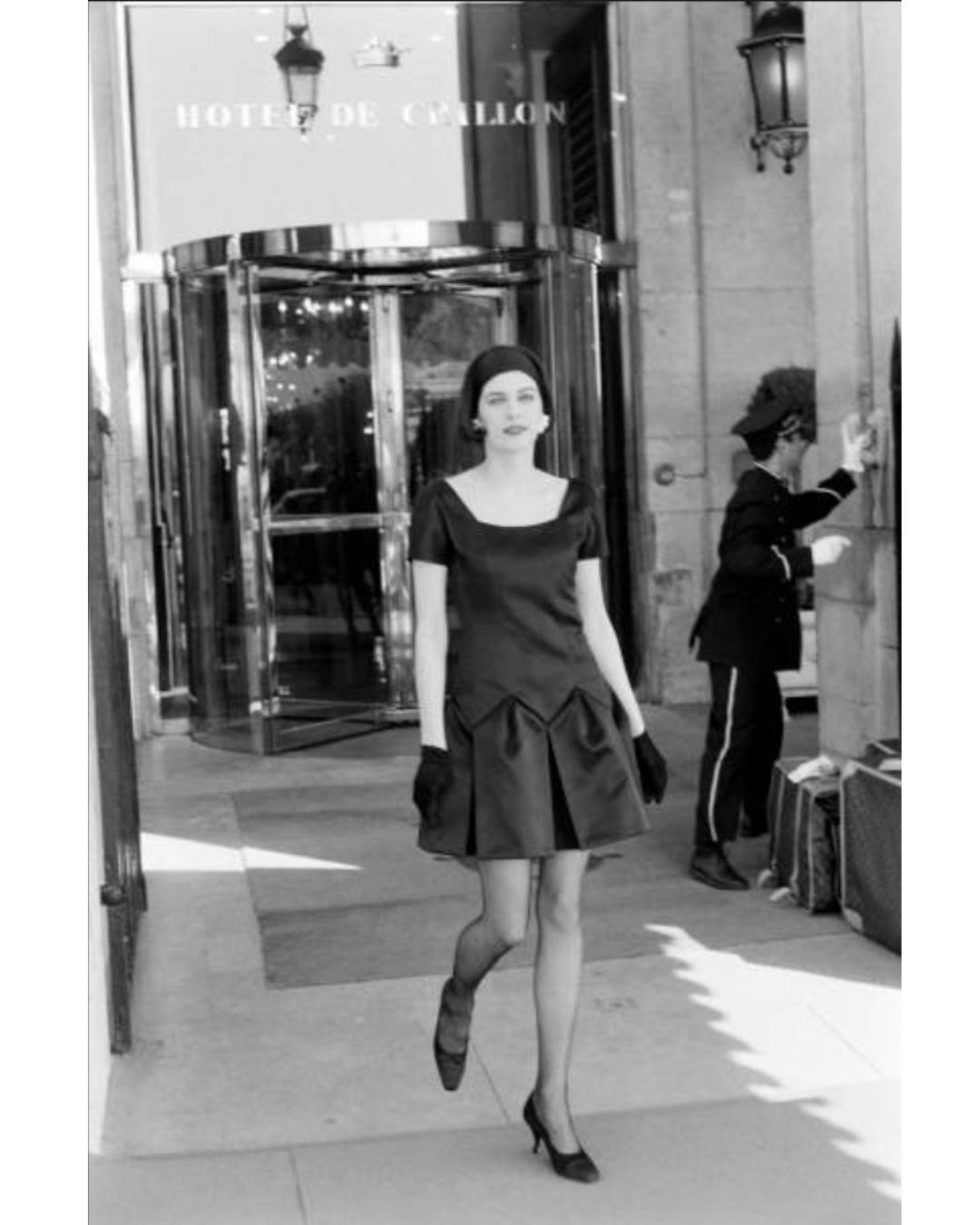 1990 Documented Chanel Black Satin Bow Shoulder Pleated Mini Dress For Sale 3