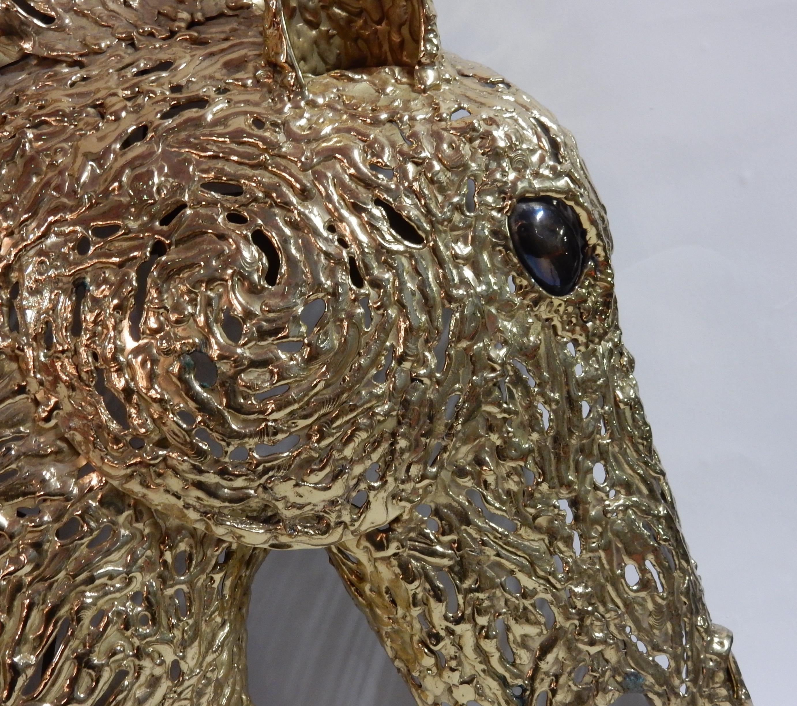 Leuchtender Wandleuchter mit Pferdekopf aus vergoldeter Bronze + Gypsum, signiert Lambert Ph (Vergoldet) im Angebot