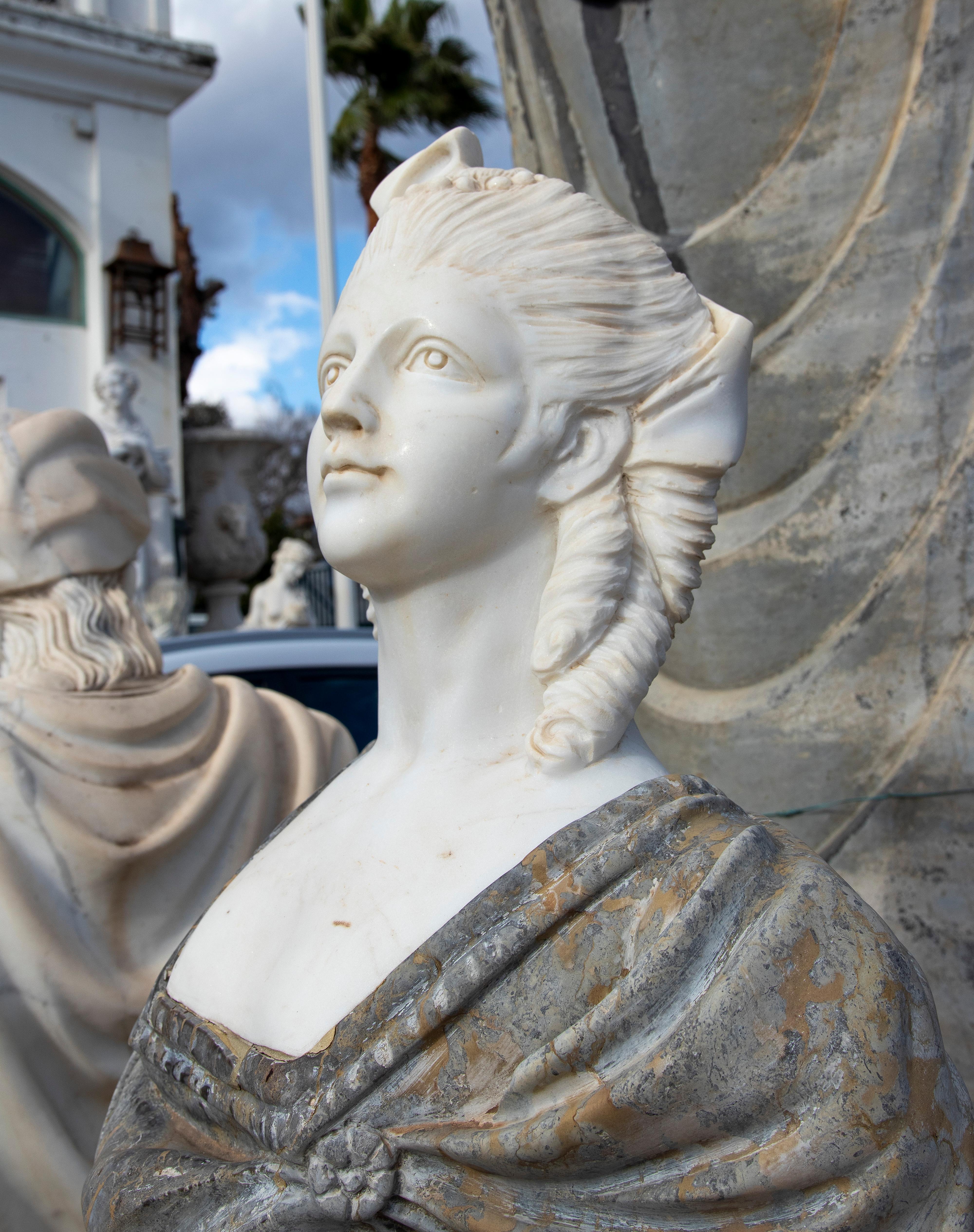 1990 French White Carrara & Giallo Marrone Marble Bust of Marie Antoinette 6