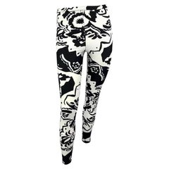 1990 Gianni Versace Schwarz-Weiß Abstrakte florale Leggings mit Blumenmuster Tights