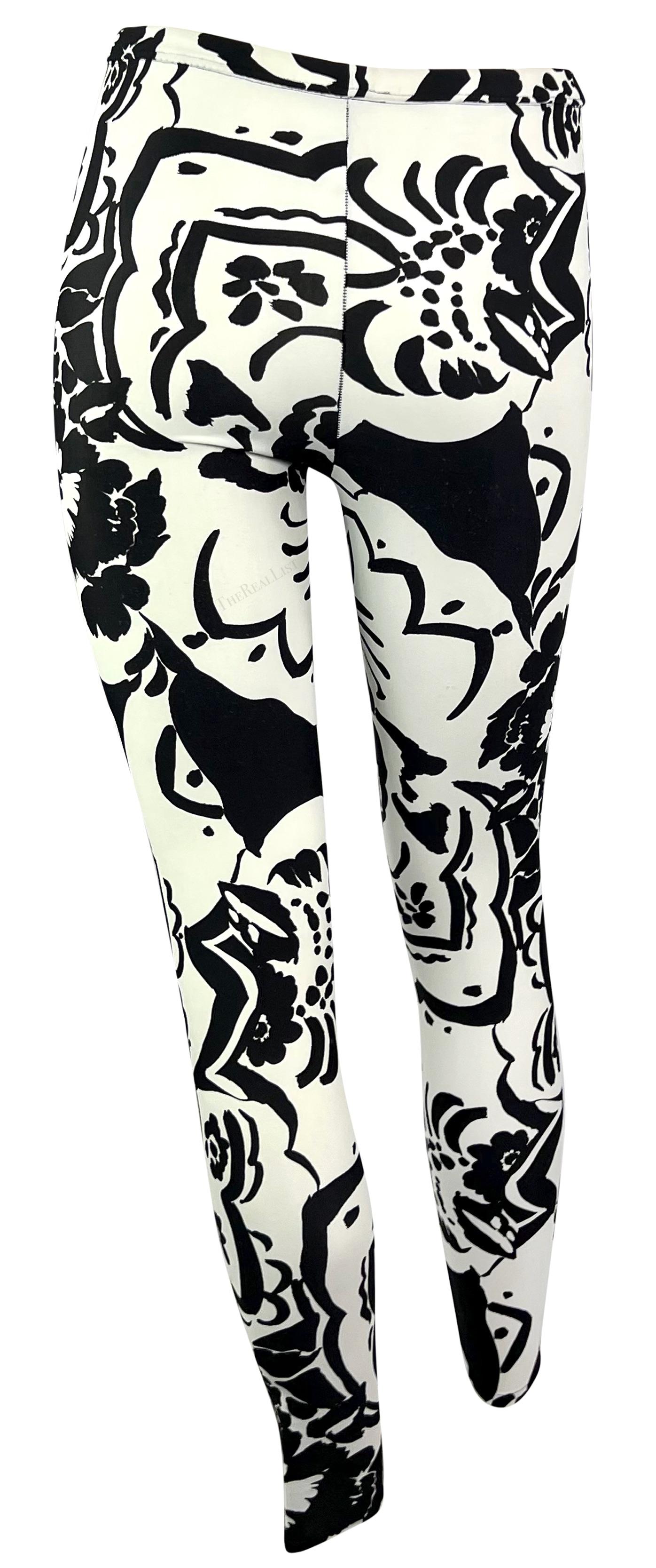 Women's 1990 Gianni Versace Black White Abstract Floral Leggings Tights For Sale