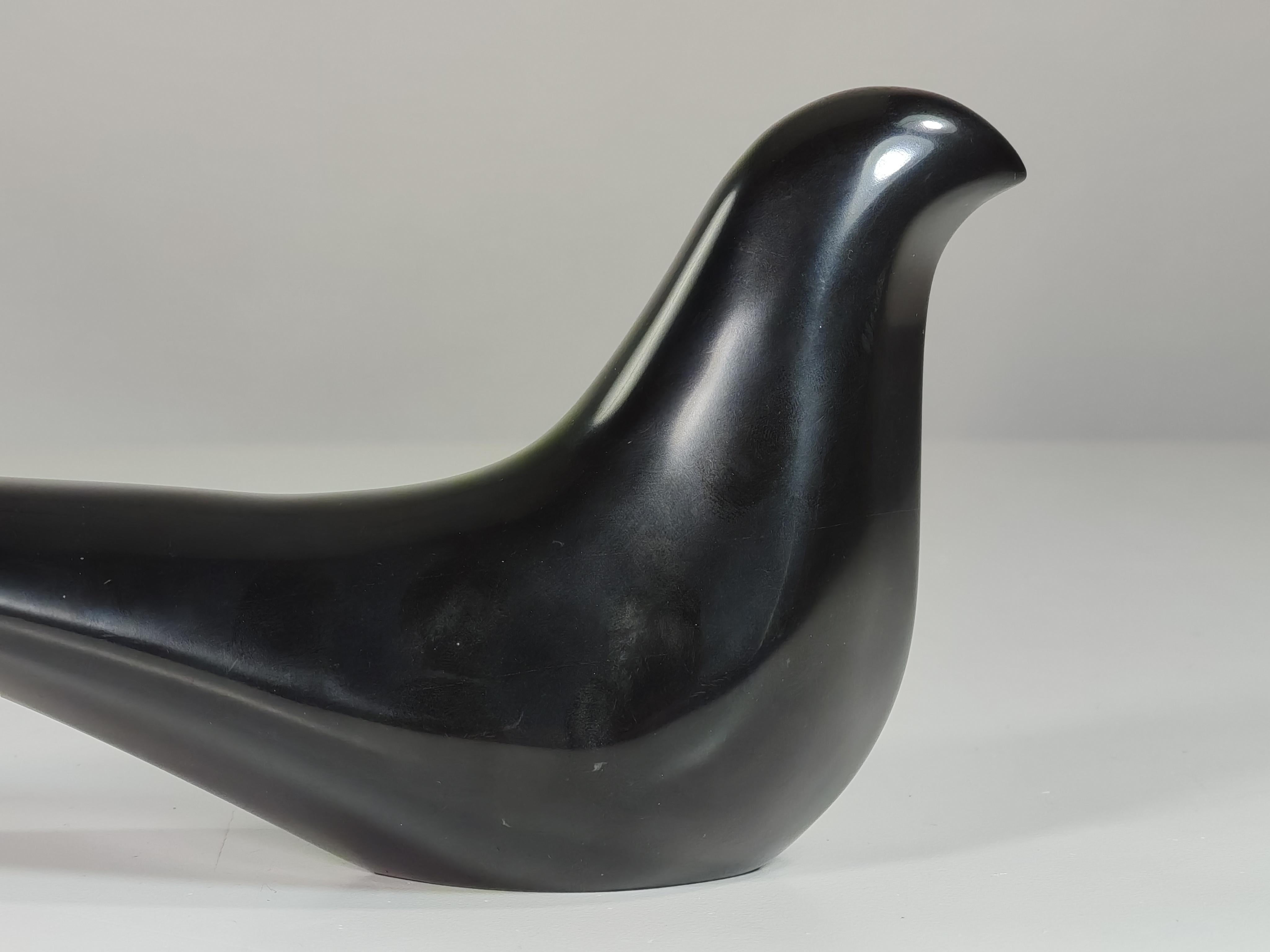1990 Giulio Lazzotti Mageia, Vogelskulptur aus schwarzem Marmor, italienisches Design (Ende des 20. Jahrhunderts) im Angebot