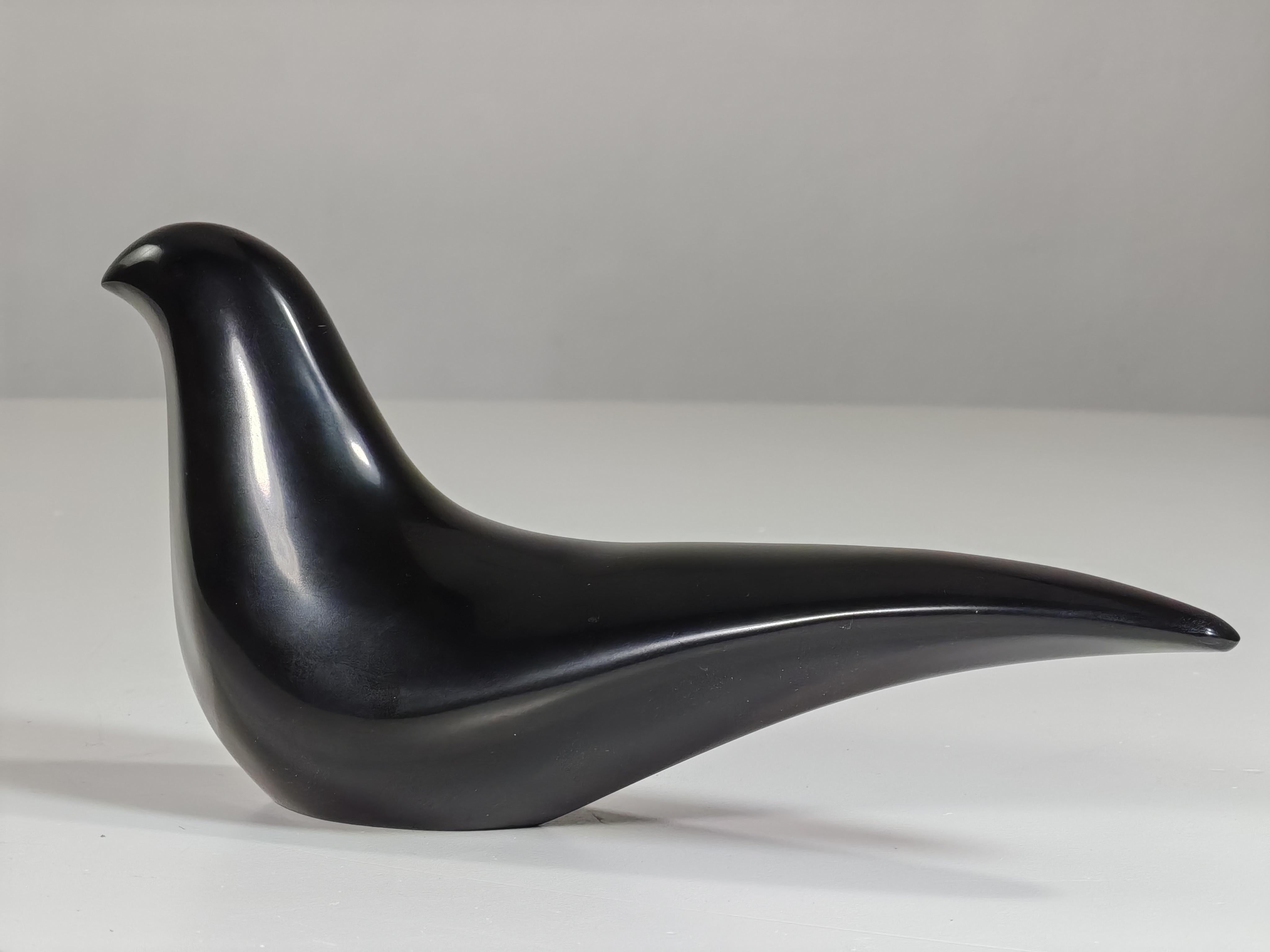 1990 Giulio Lazzotti Mageia, Vogelskulptur aus schwarzem Marmor, italienisches Design im Angebot 1