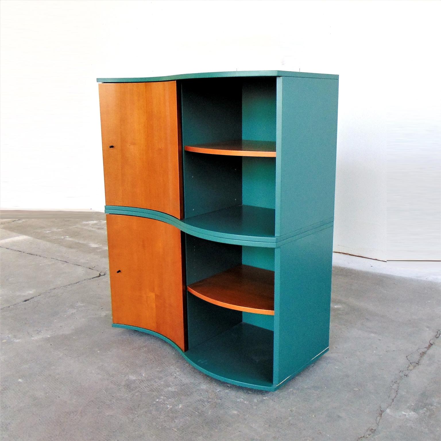Italian 1990 Green and Stained Cherrywood Bookshelf for Roche Bobois by Sormani, Italy For Sale
