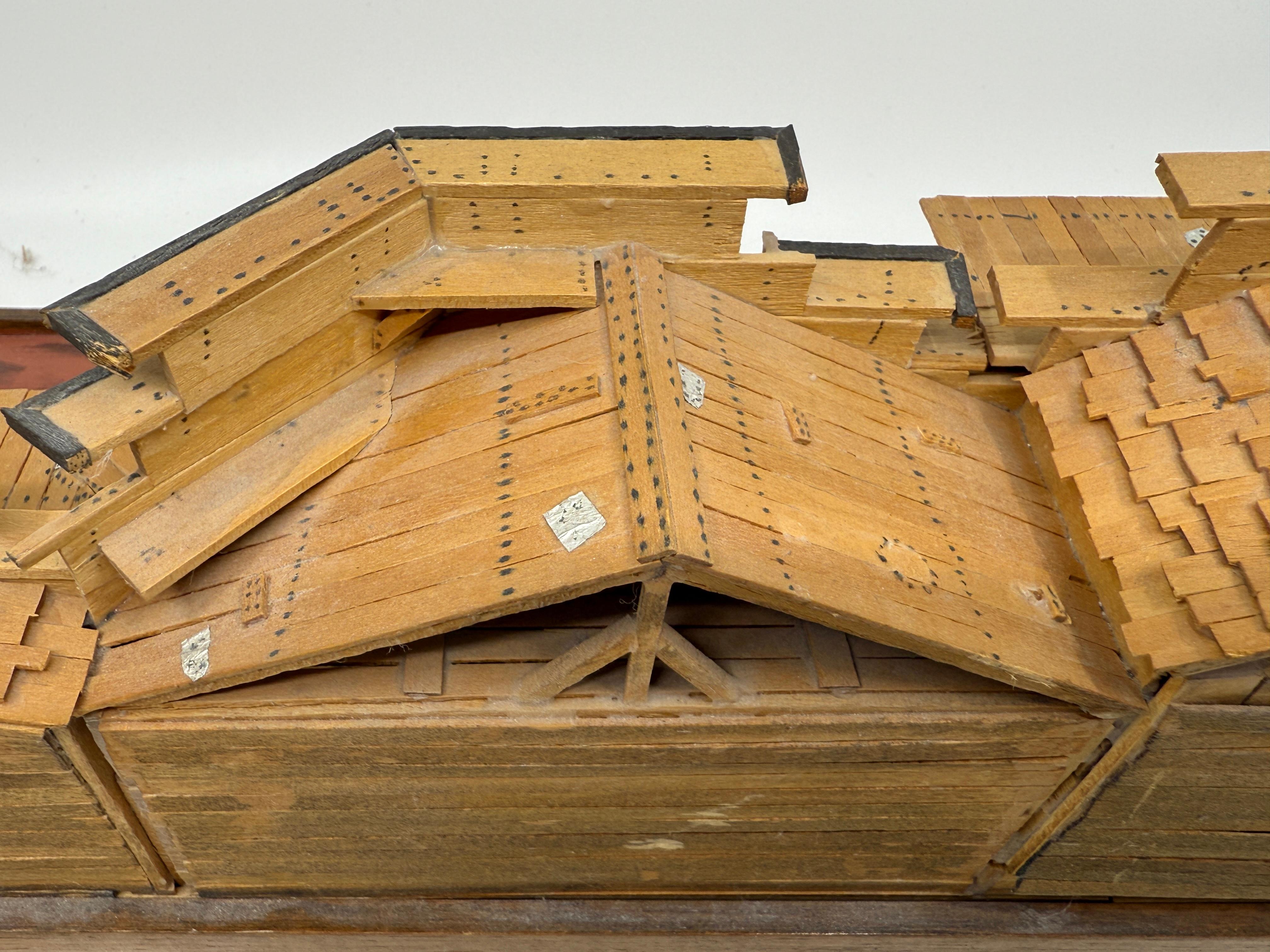 1990 Modello architettonico artigianale di arte popolare della città del selvaggio west con saloon in vendita 6