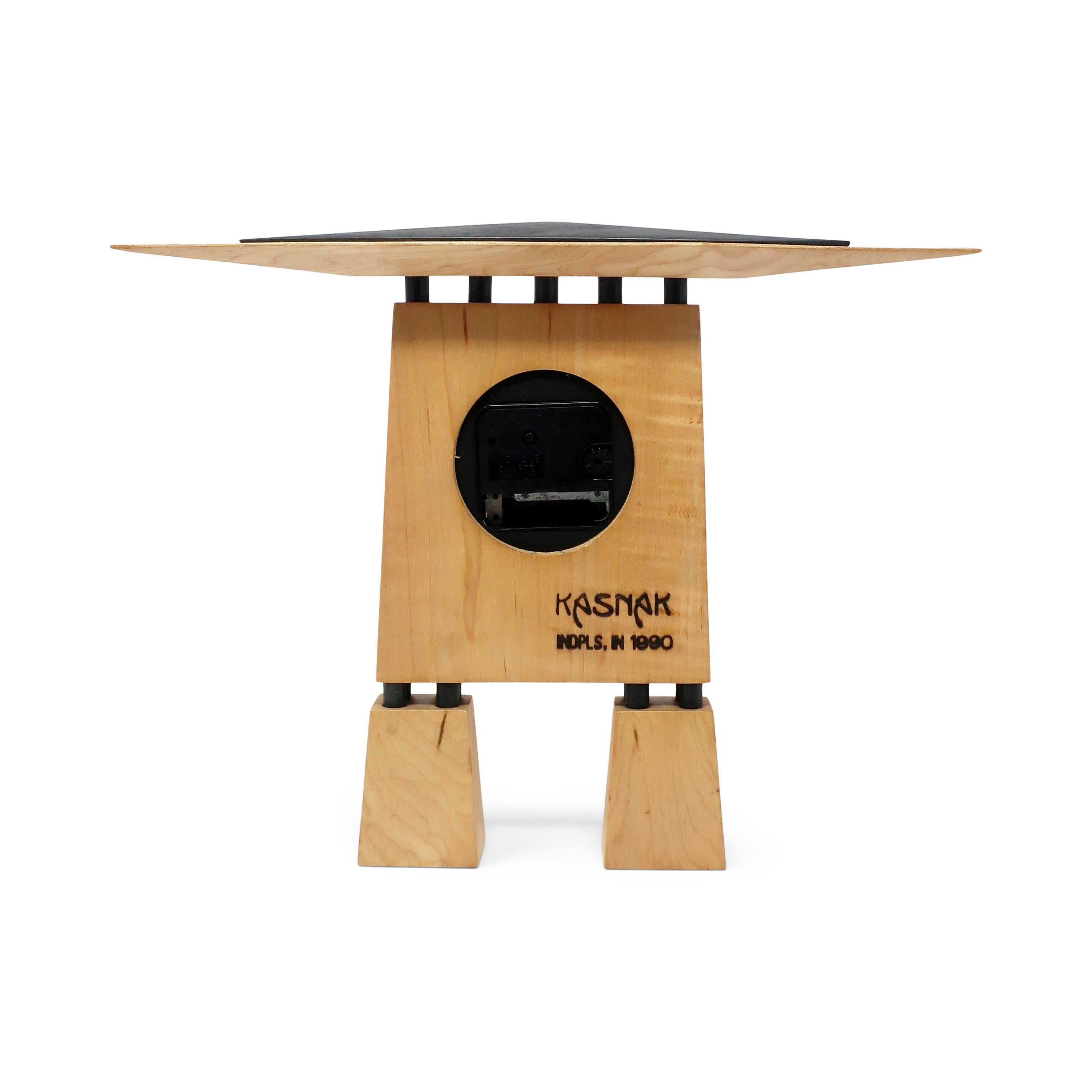 Horloge de cheminée en bois faite à la main par Kasnak Designs, 1990 en vente 2