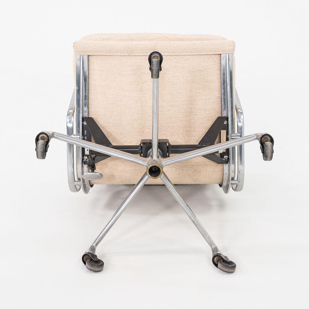1990 Herman Miller Eames Aluminium Pad Management-Schreibtischstuhl in Hopsack-Stoff im Angebot 1