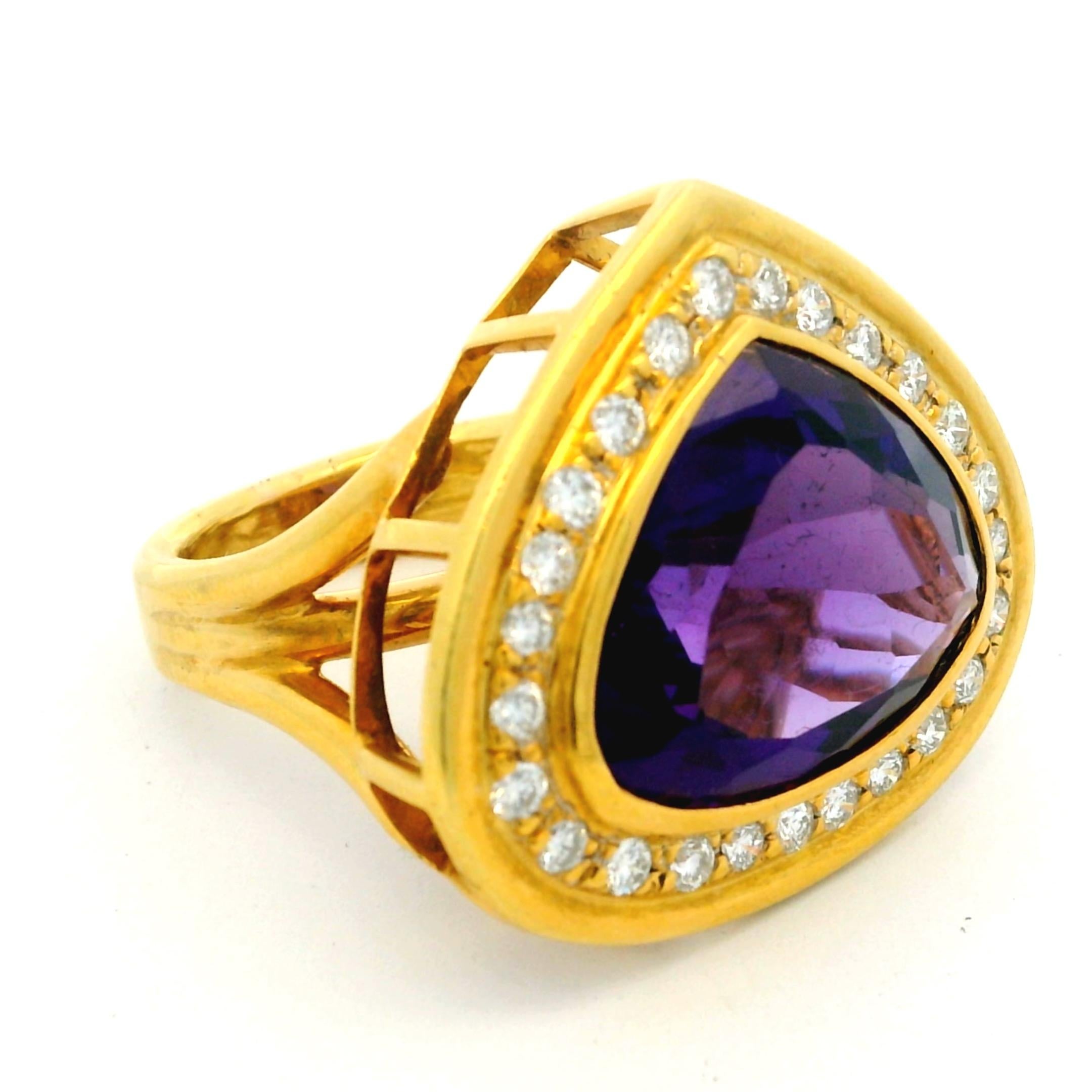 1990 Bague italienne en or 18K avec améthyste en forme de cœur et diamant de 1,25 carat en vente 7