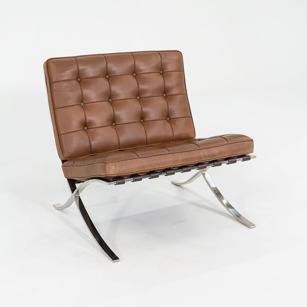 Moderne 1990 Knoll Barcelona Lounge Chairs by Mies van der Rohe Model 250LS 4x Available en vente