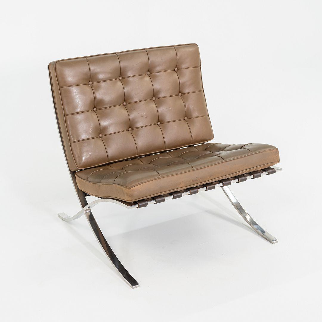 Steel 1990 Mies van der Rohe for Knoll Barcelona Lounge Chair in Tan Leather For Sale