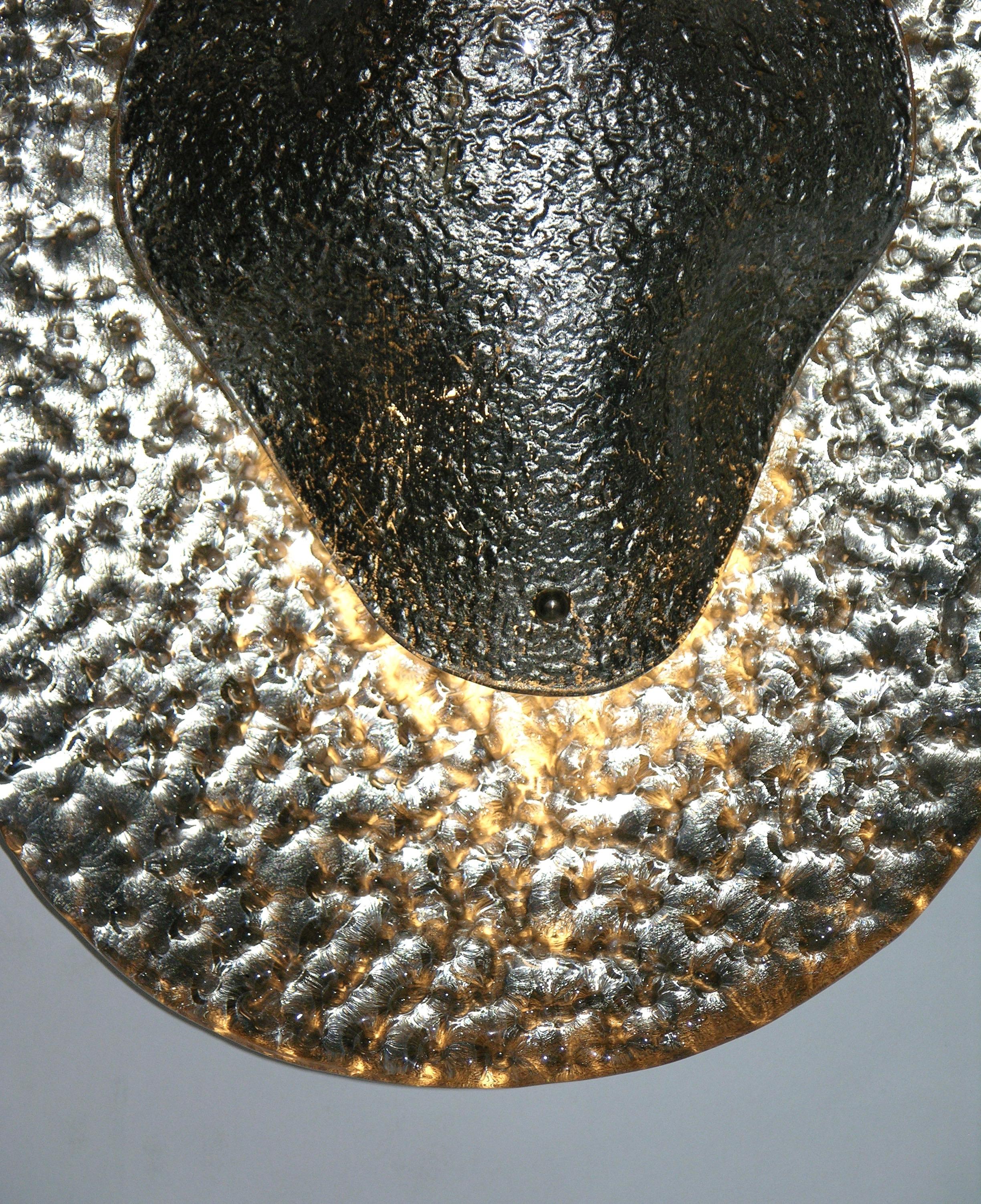 Metal 1990 Modern Italian Silver Finish Texture Murano Glass Sculptural Concave Sconce For Sale