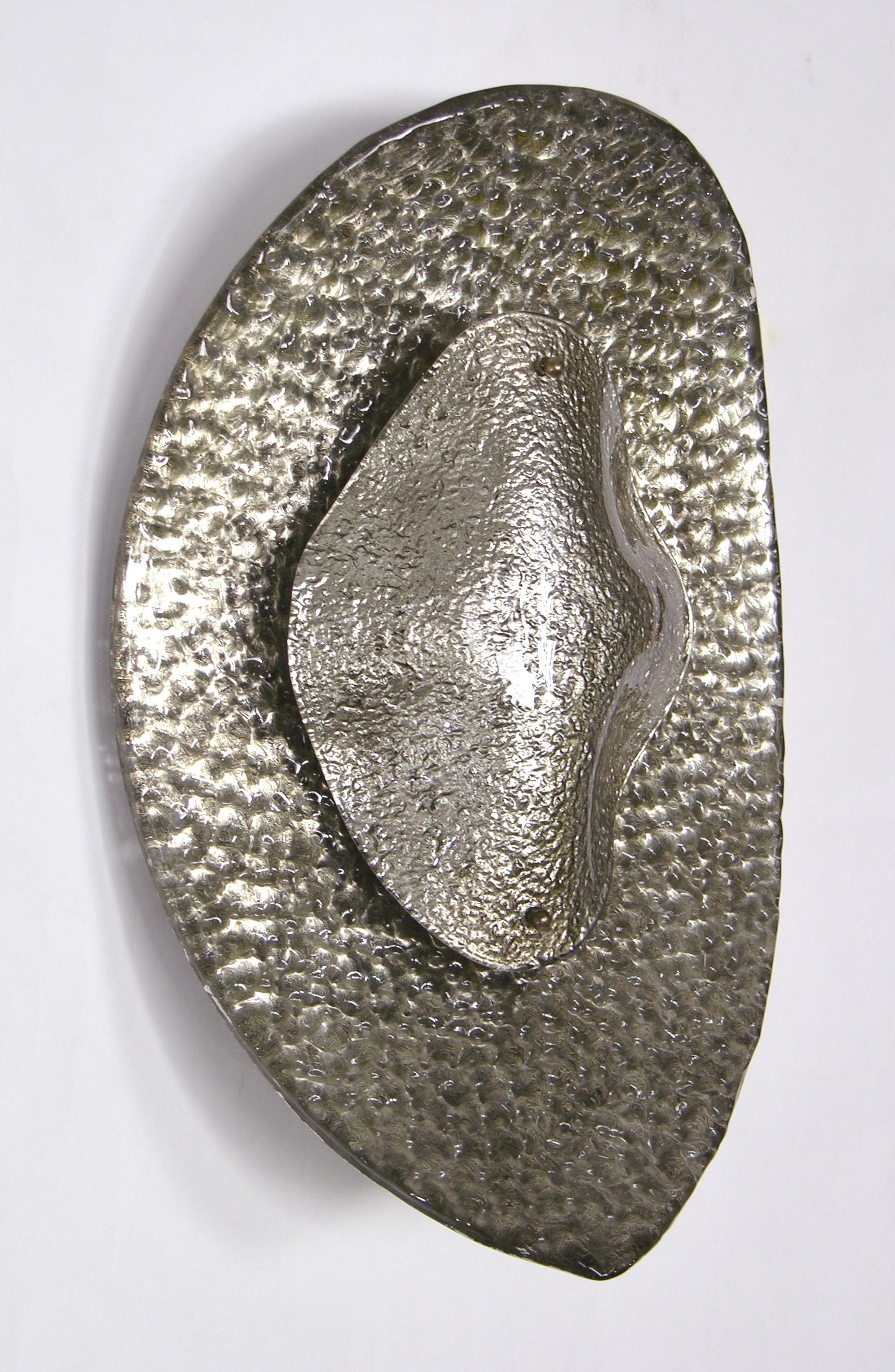 1990 Modern Italian Silver Finish Texture Murano Glass Sculptural Concave Sconce For Sale 1