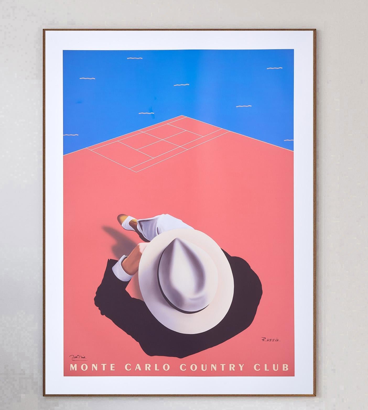 Wunderschönes Plakat für den Monte Carlo Country Club, entworfen von dem berühmten Plakatdesigner Razzia. Der 1893 gegründete Monte Carlo Country Club liegt etwas außerhalb des Fürstentums Monaco und ist Austragungsort der Monte Carlo Masters der