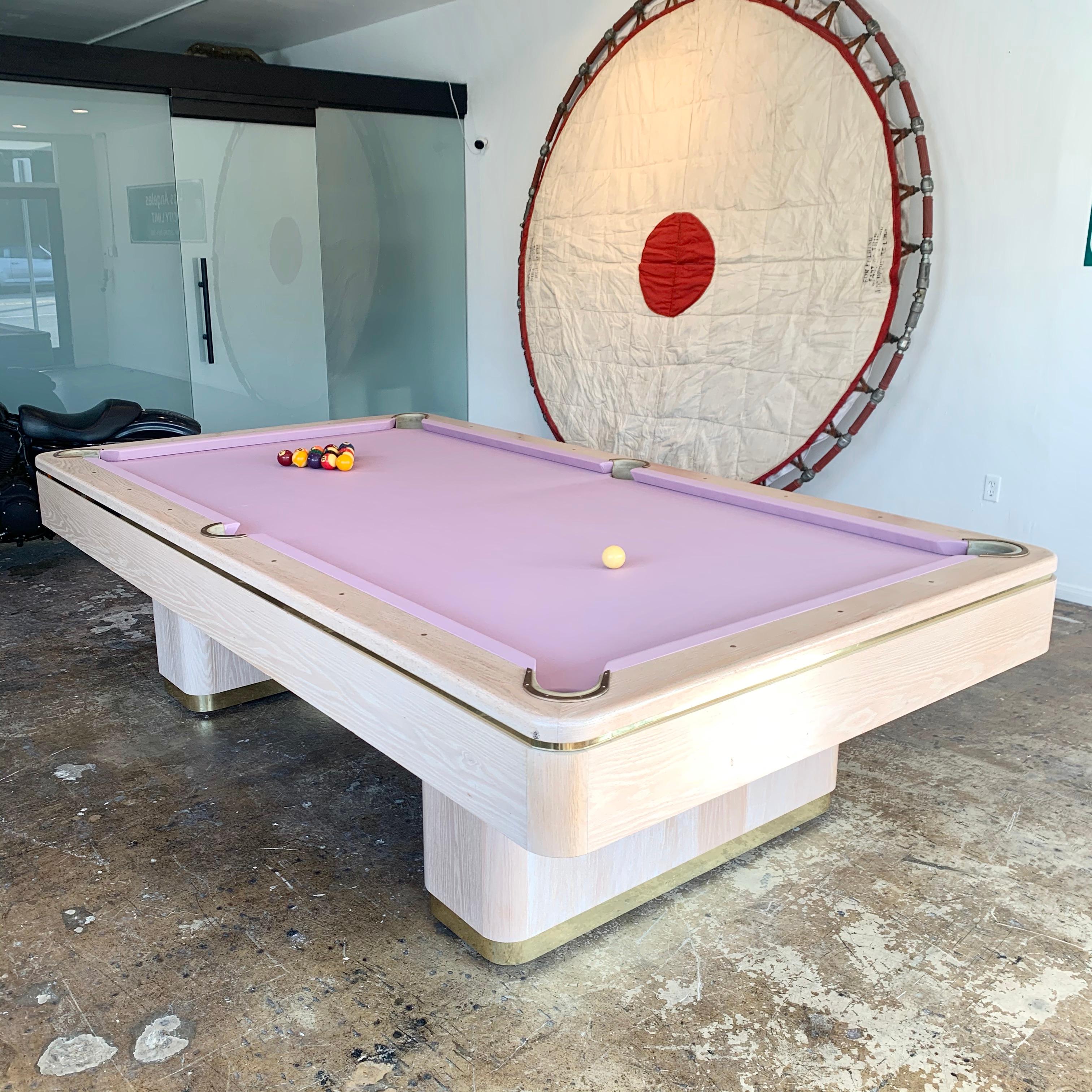 1990 Olhausen Oak and Brass Pool Table 5