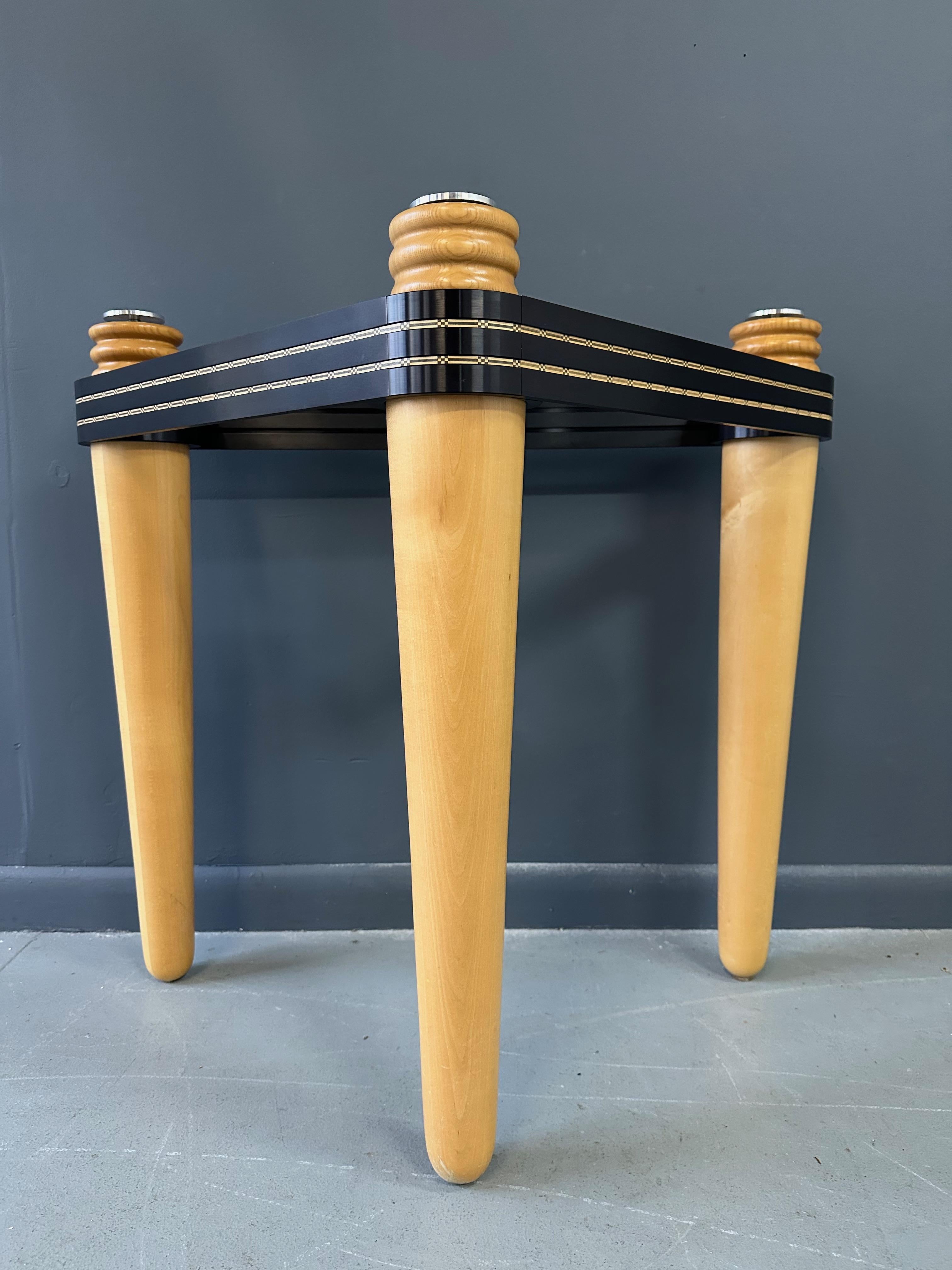 Verre Table d'entrée post-moderne Demi-Lune conçue par Kaiser Newman en hêtre, 1990 en vente