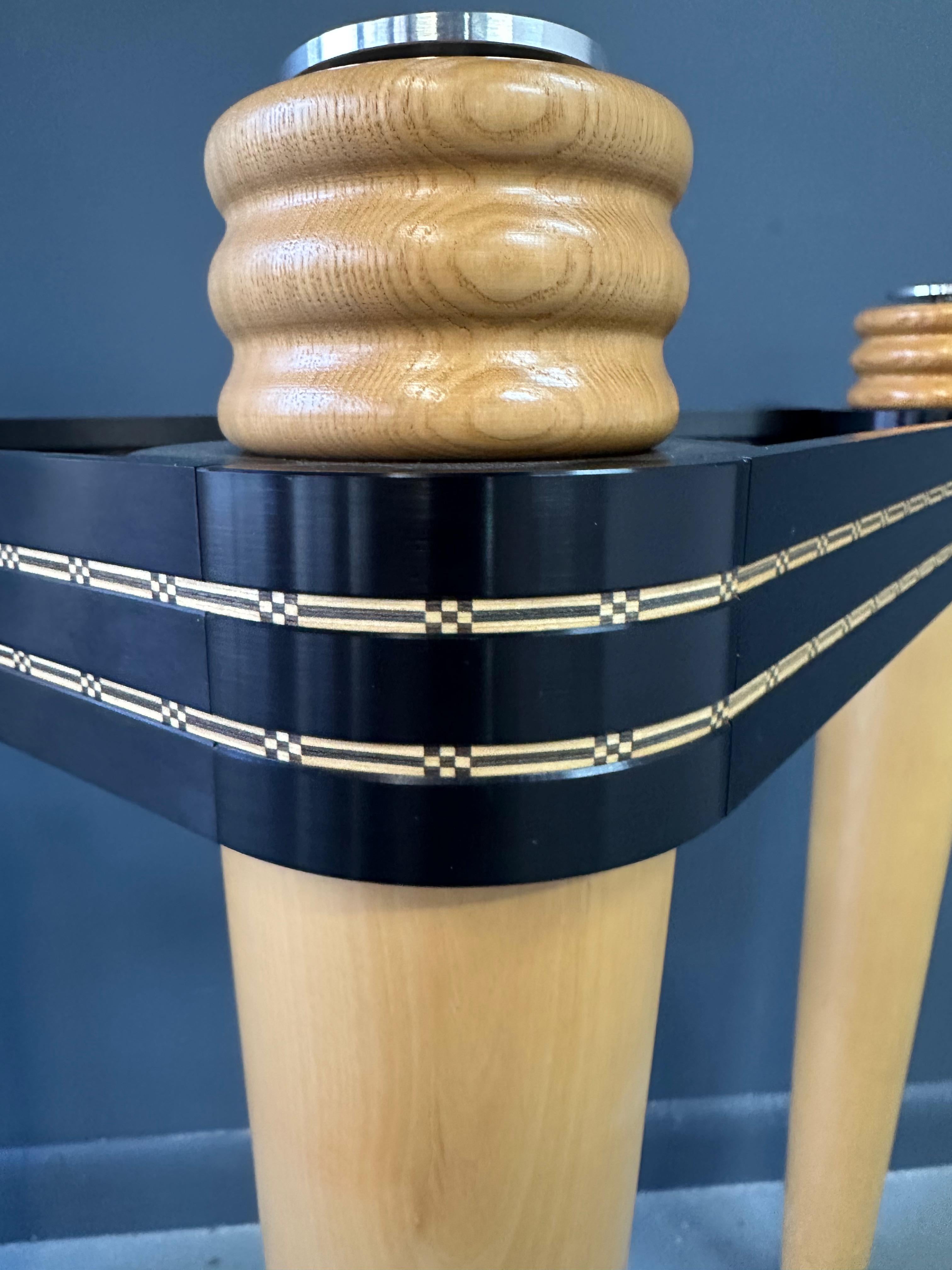Table d'entrée post-moderne Demi-Lune conçue par Kaiser Newman en hêtre, 1990 en vente 2