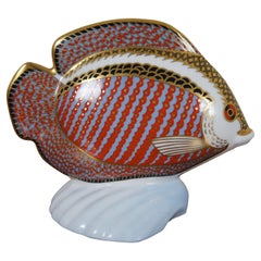 Presse-papiers Figurine de poisson Gourami en forme de couronne royale Imari, 1ère édition, 1990 