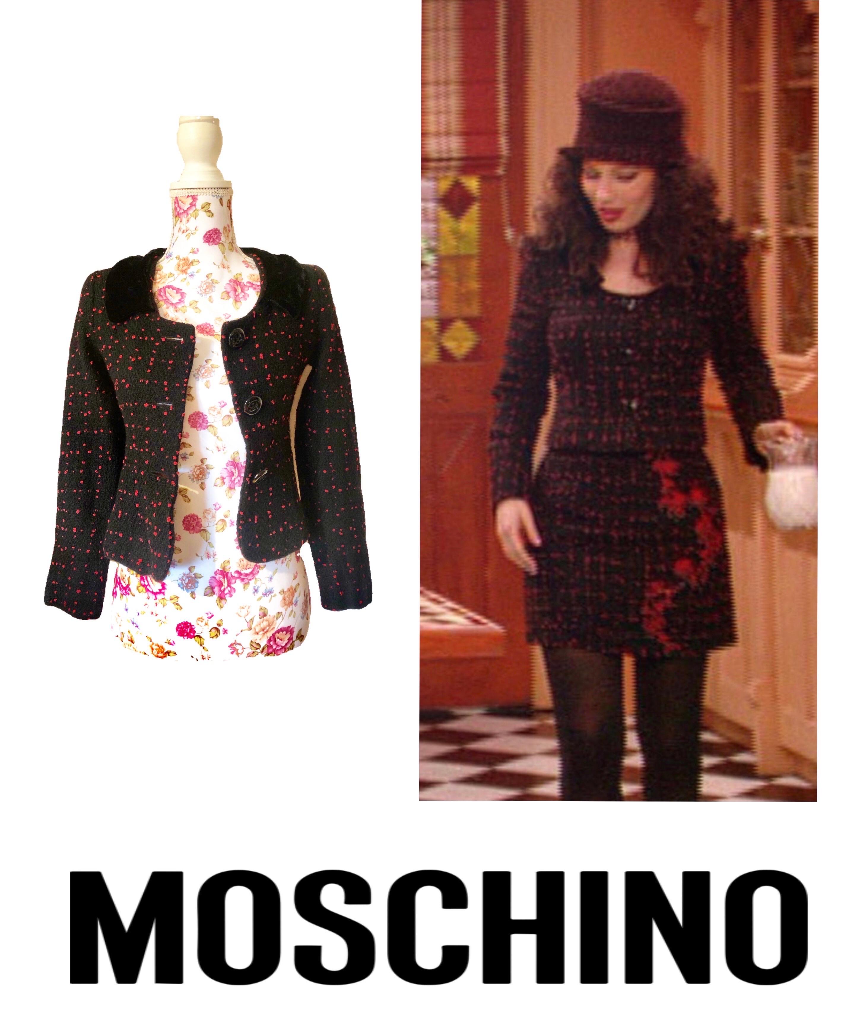 1990´s vintage wool jacket by Moschino cheap & chic, it has been  worn by Fran fine on the hit sitcom the Nanny. It is in Immaculate condition With beautiful velvet collar. Make sure you check the measurements as it runs small.

sizes
Fr 36
US 6
UK