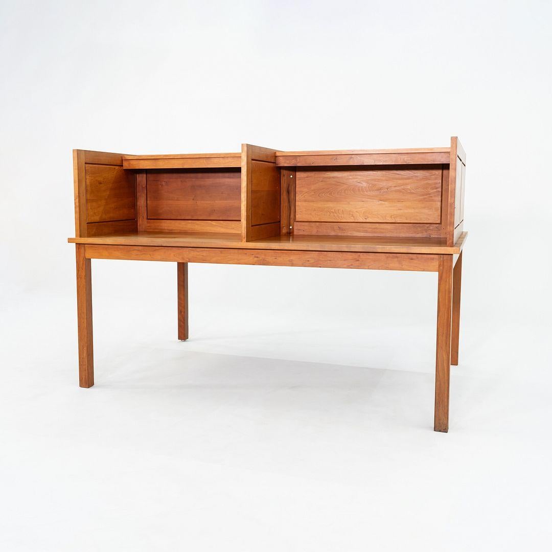Americano 1990 Thomas Moser Library Desk in legno massiccio di ciliegio 72x48 in 2x Disponibile in vendita