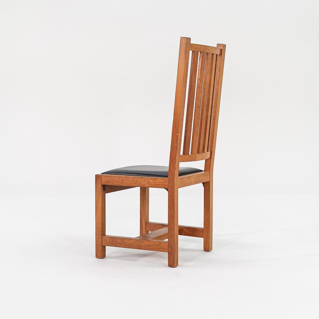 1990 Thomas Moser Slatted Mission-Style Dining Chairs in Cherry Hardwood w/ Seat In Good Condition For Sale In Philadelphia, PA
