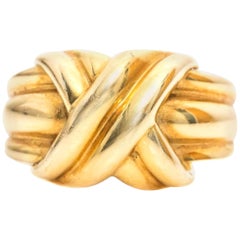 1990 Tiffany & Co. 18 Karat Yellow Gold Knot Ring