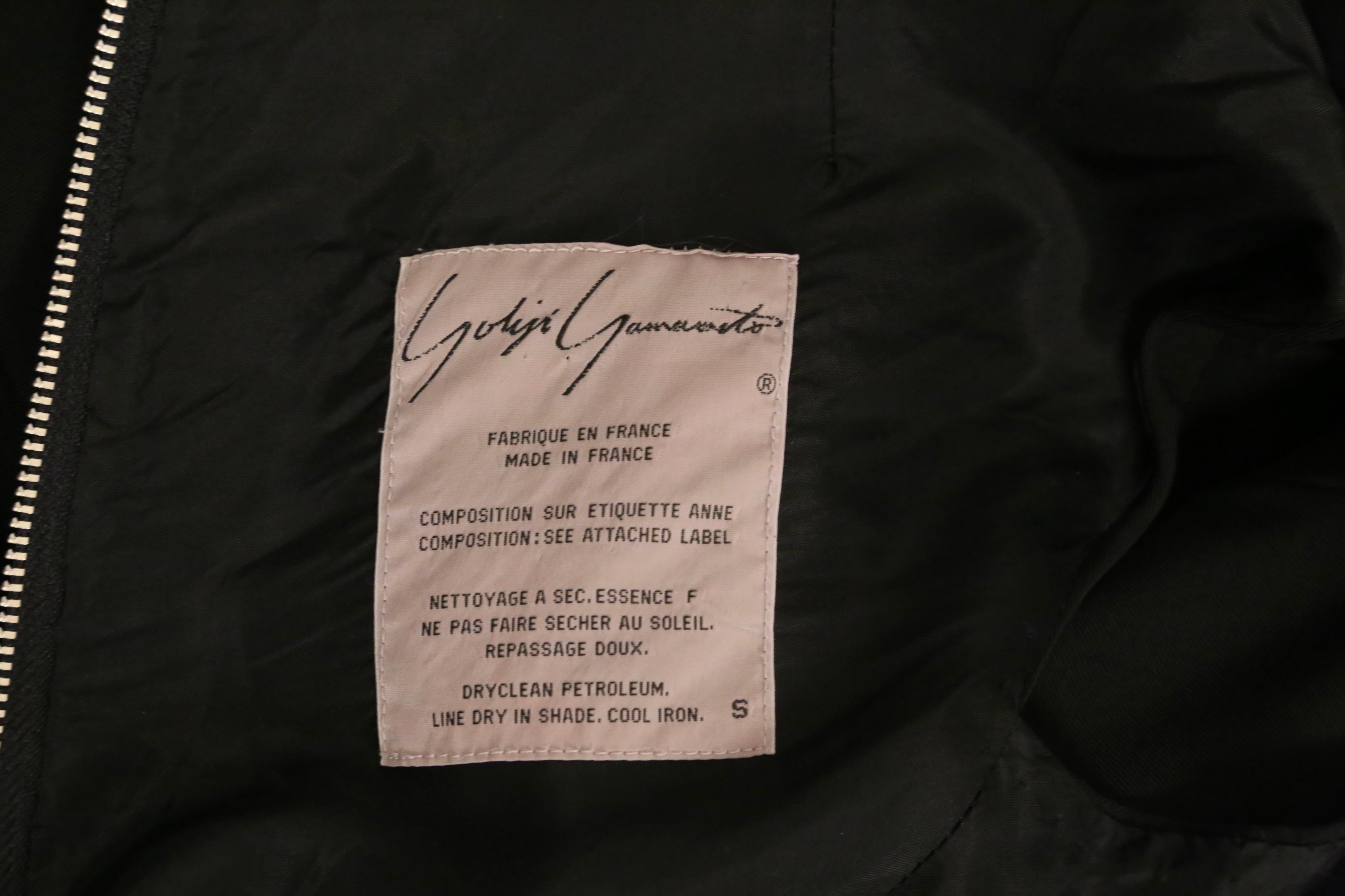1990 YOHJI YAMAMOTO - Robe à cerceaux noire à coutures asymétriques en vente 6