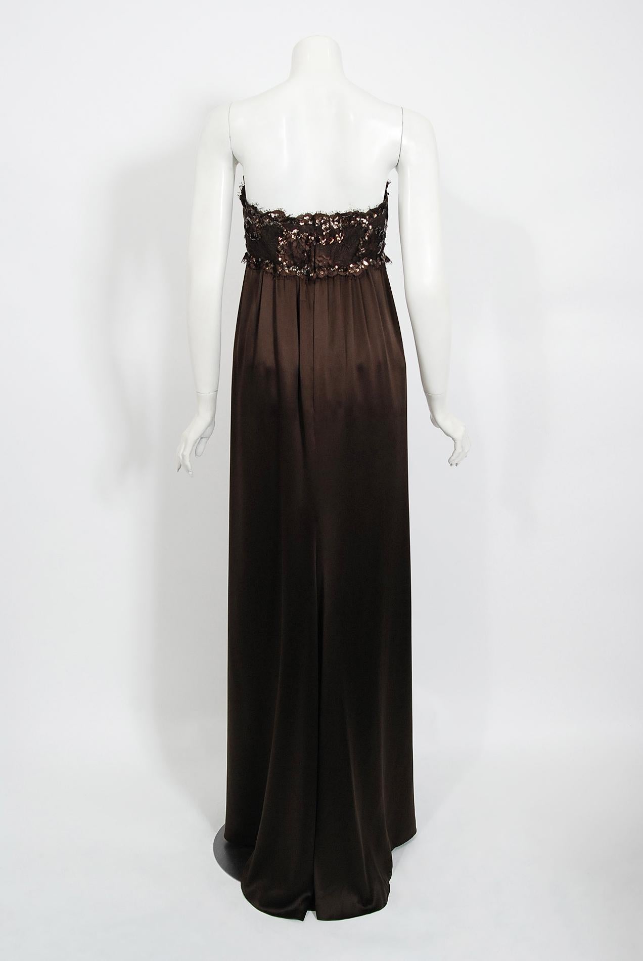 Vintage 1990 Yves Saint Laurent Haute Couture Documented Sculpted Strapless Gown In Good Condition For Sale In Beverly Hills, CA